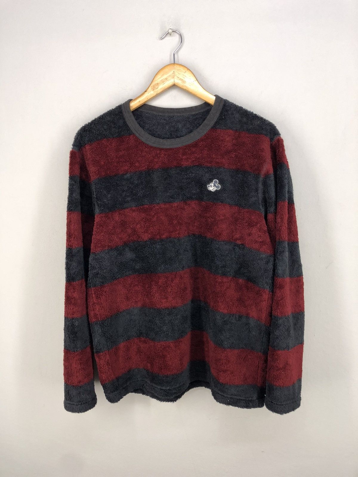 Japanese Brand × Mickey Mouse × Uniqlo 🔥MICKEY DISNEY X UNIQLO FUR FLEECE STRIPE LONG SLEEVE Size US M / EU 48-50 / 2 - 3 Thumbnail