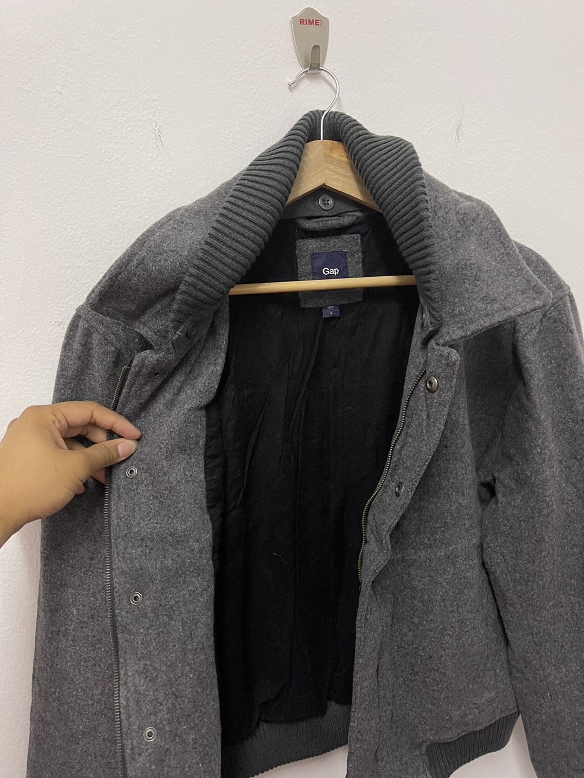 Gap × Japanese Brand × Vintage Vintage Gap Zip Up Winter Jacket Size US M / EU 48-50 / 2 - 4 Thumbnail