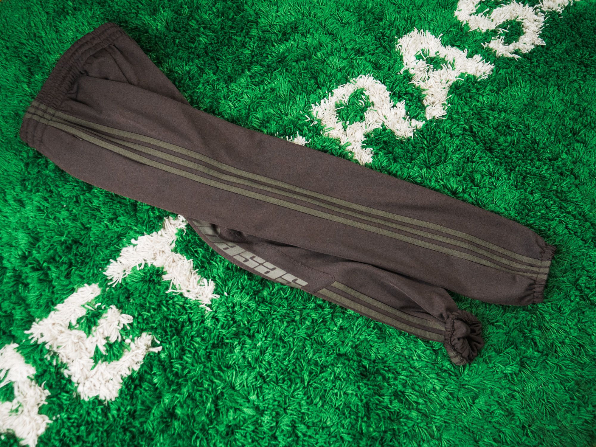 Yeezy adidas Calabasas Track Pants Umber/ Core YEEZY SEAOSN 5 Size US 32 / EU 48 - 7 Thumbnail