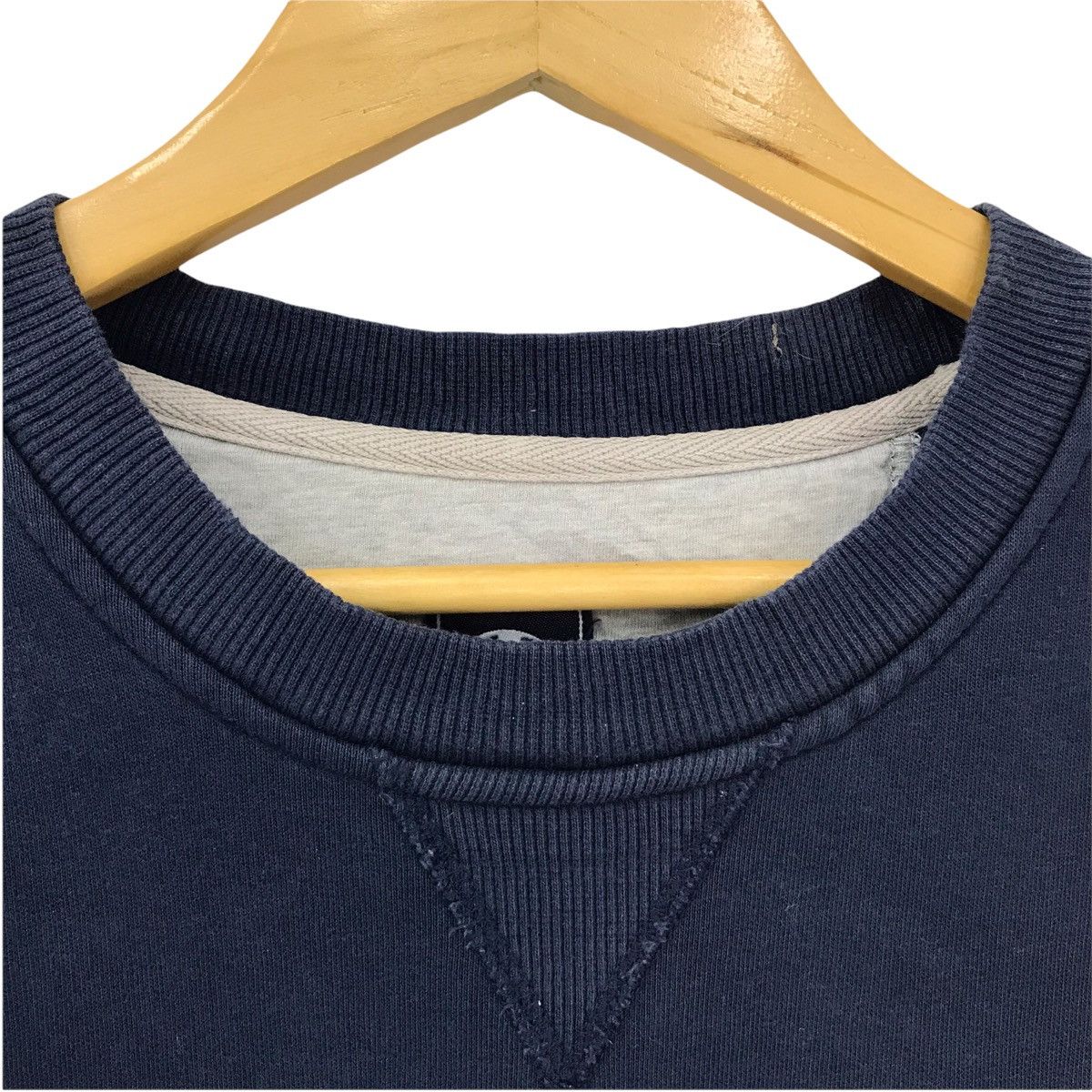 Champion × Vintage Vintage Champion Sweatshirt Pullover Jumper Sweater Size US XL / EU 56 / 4 - 3 Thumbnail