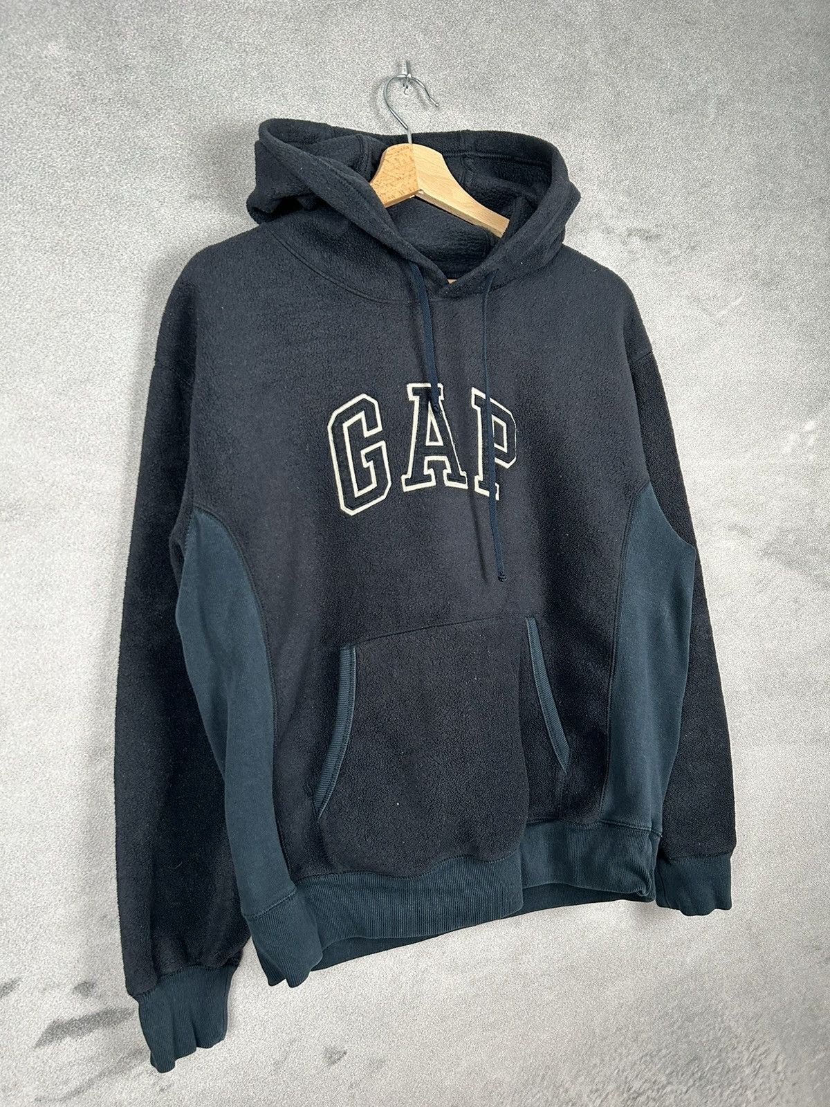 GAP Hoodie Sweatshirt Spellout Logo Vintage Streetwear