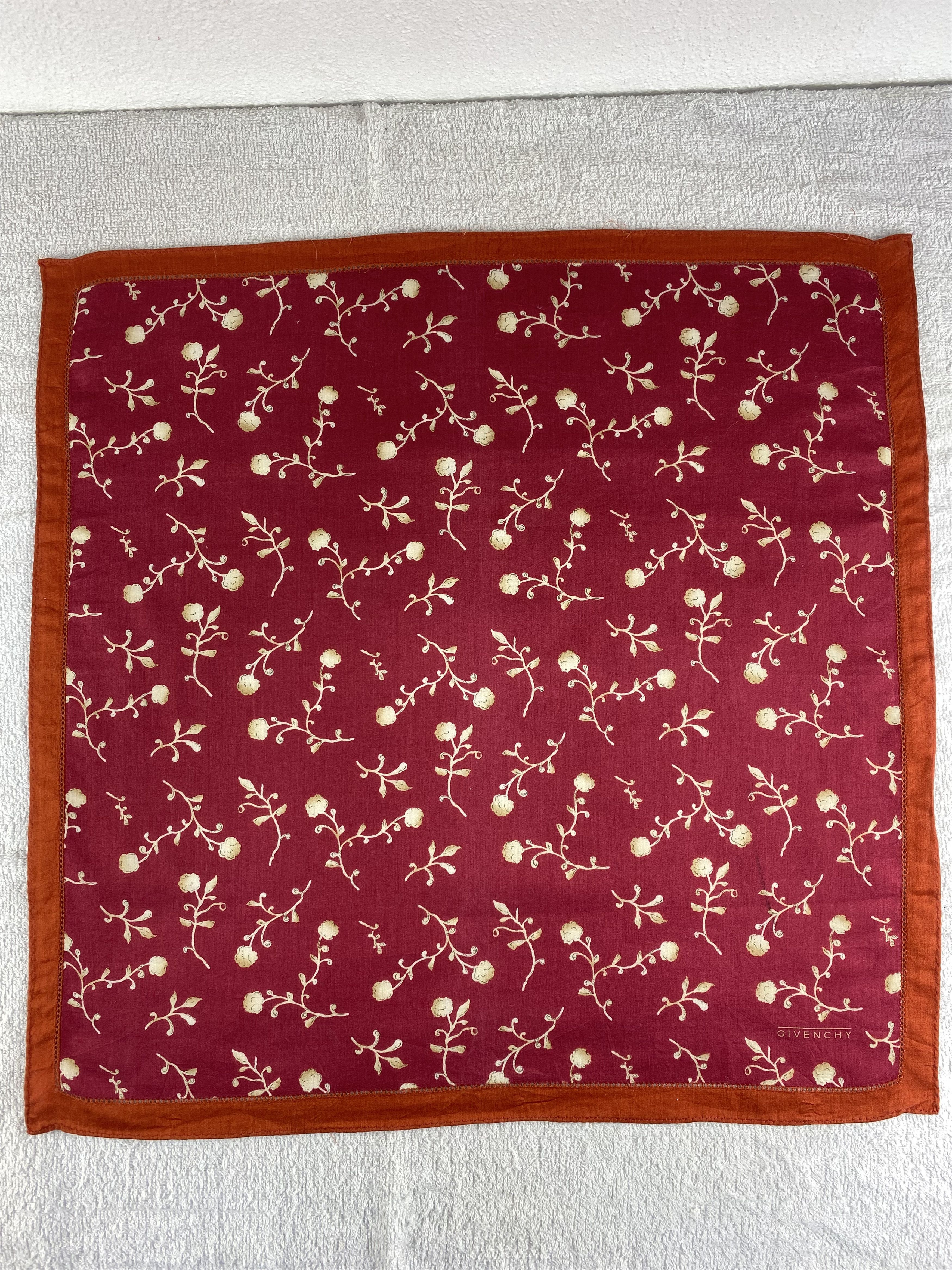 Vintage Givenchy Floral Handkerchief / Bandana / Neckerchief C126 Size ONE SIZE - 3 Thumbnail