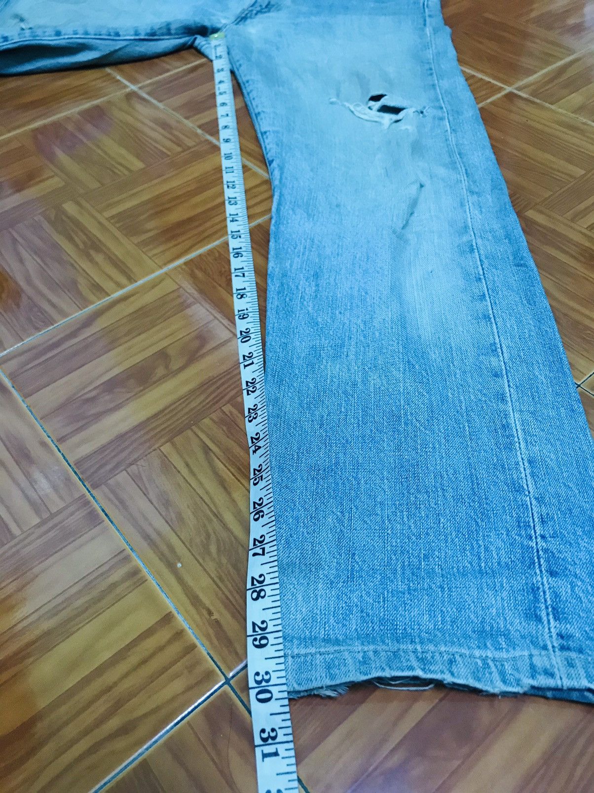 Levi's Vintage Levi’s Redline Selvedge Jeans Light Wash, Distressed Size US 31 - 16 Thumbnail