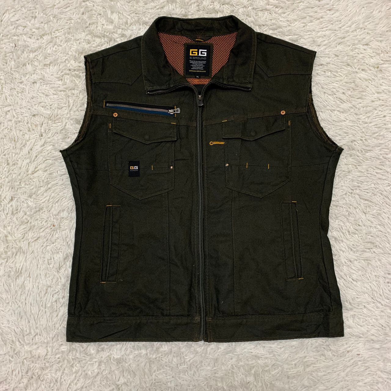 Japanese Brand G.Ground designing performance vest Size US L / EU 52-54 / 3 - 1 Thumbnail