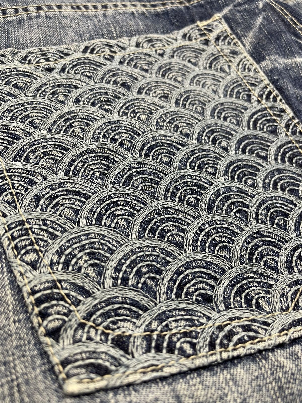 Japanese Brand Nippon Blue Traditional Japanase Embroidered Jeans Size US 36 / EU 52 - 5 Thumbnail
