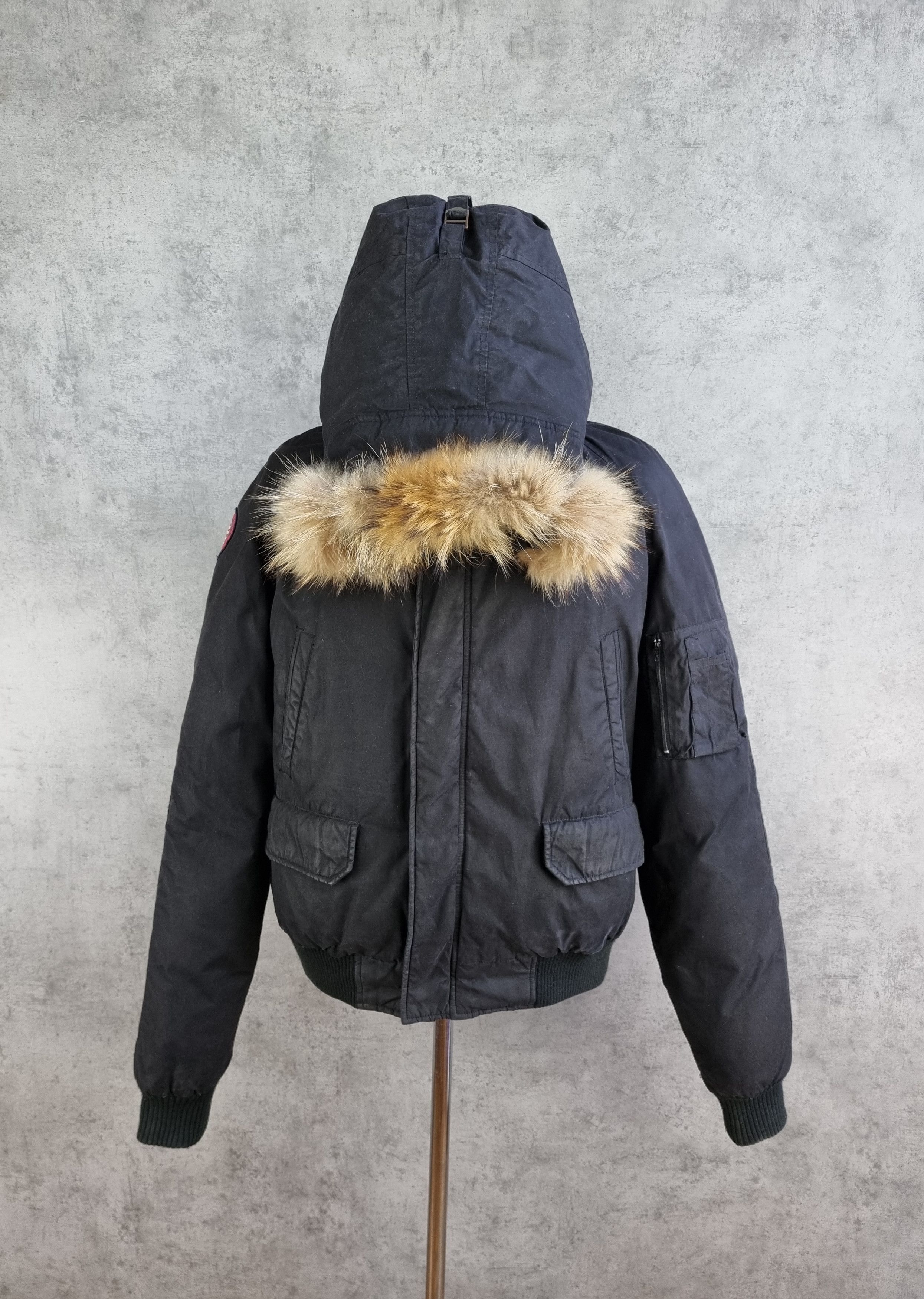 Marlboro × Marlboro Classics Vintage Marlboro Down Bomber Jacket Canada Goose style Size US L / EU 52-54 / 3 - 16 Thumbnail