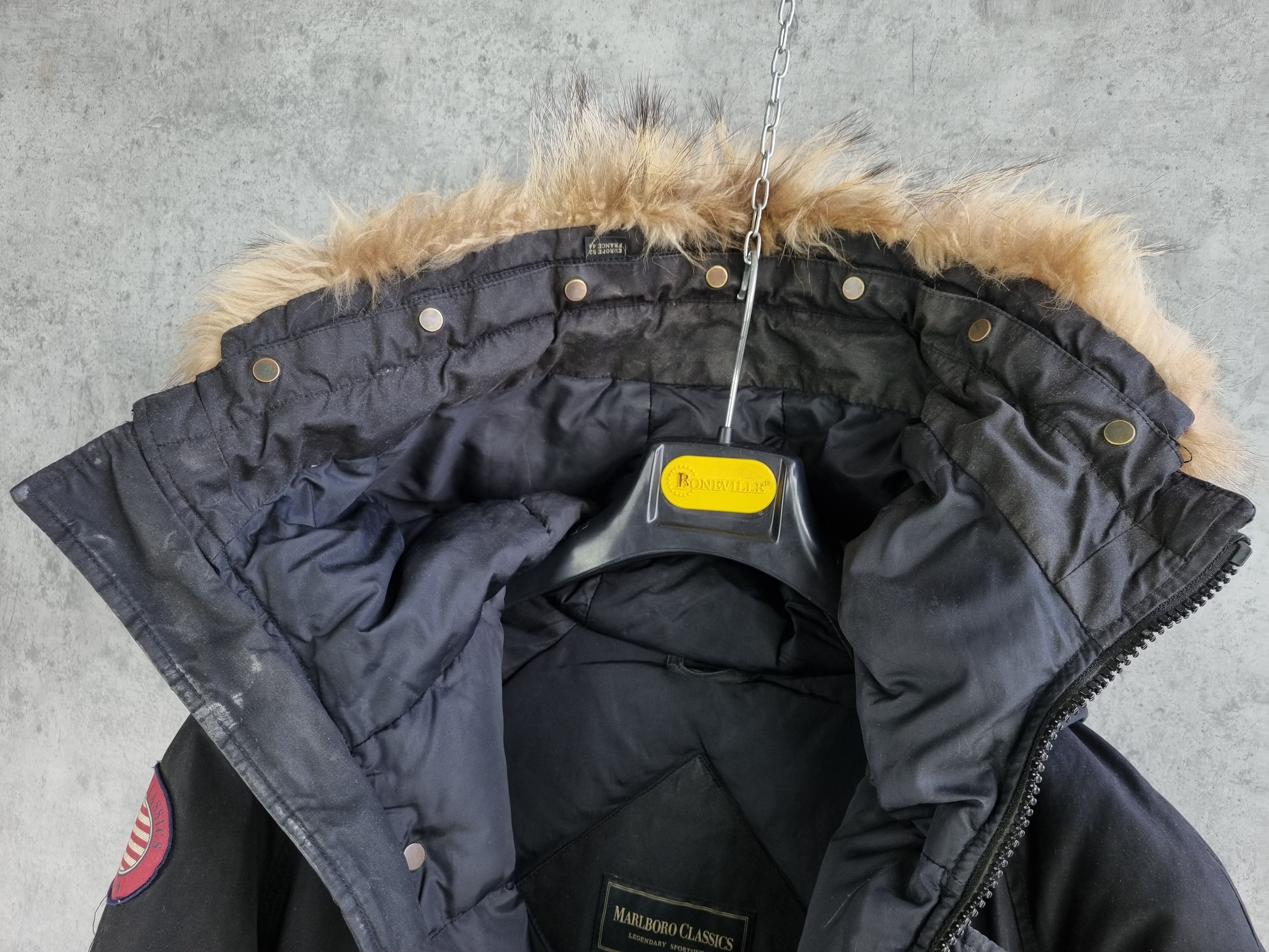 Marlboro × Marlboro Classics Vintage Marlboro Down Bomber Jacket Canada Goose style Size US L / EU 52-54 / 3 - 23 Thumbnail