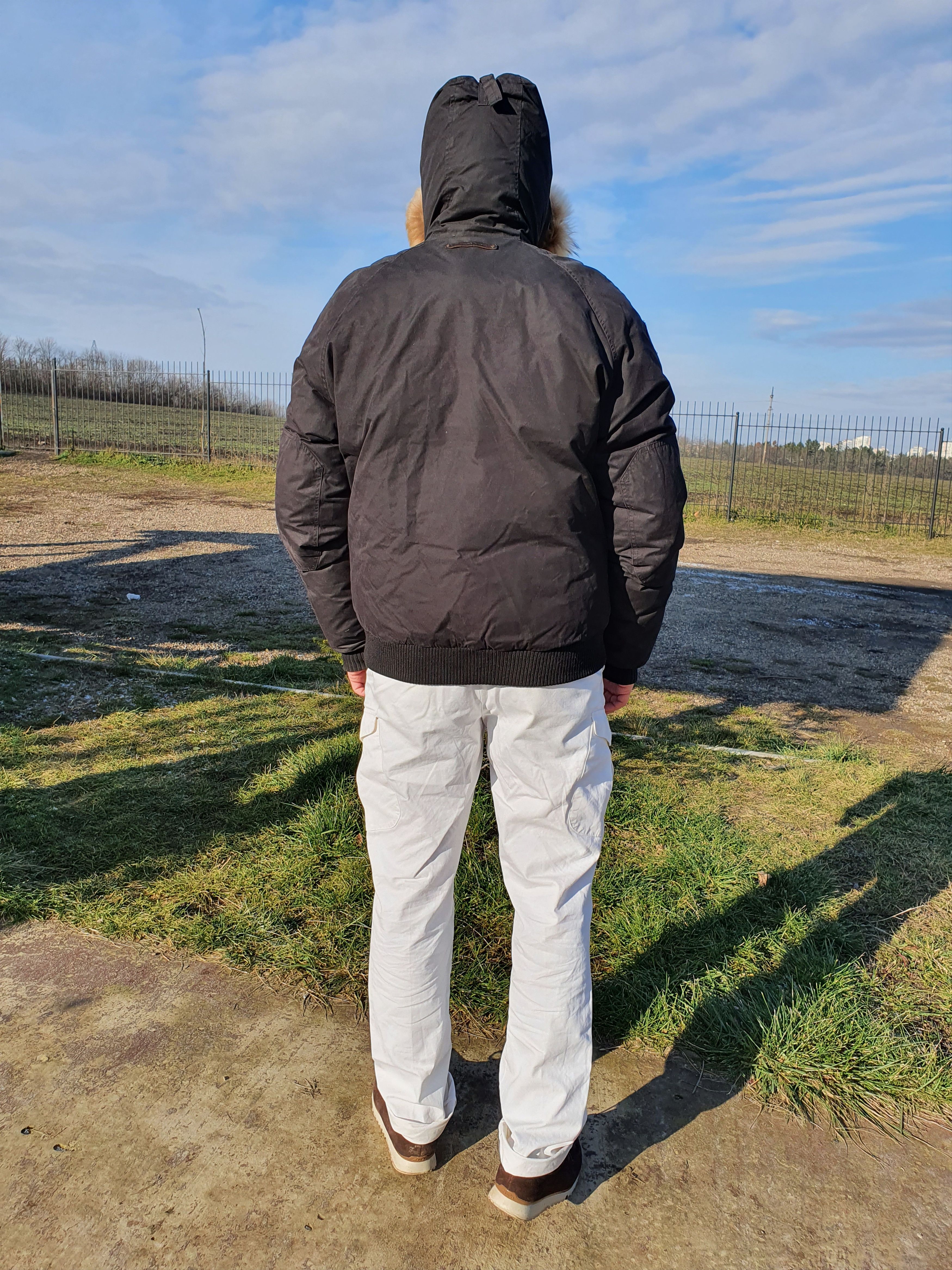 Marlboro × Marlboro Classics Vintage Marlboro Down Bomber Jacket Canada Goose style Size US L / EU 52-54 / 3 - 9 Thumbnail