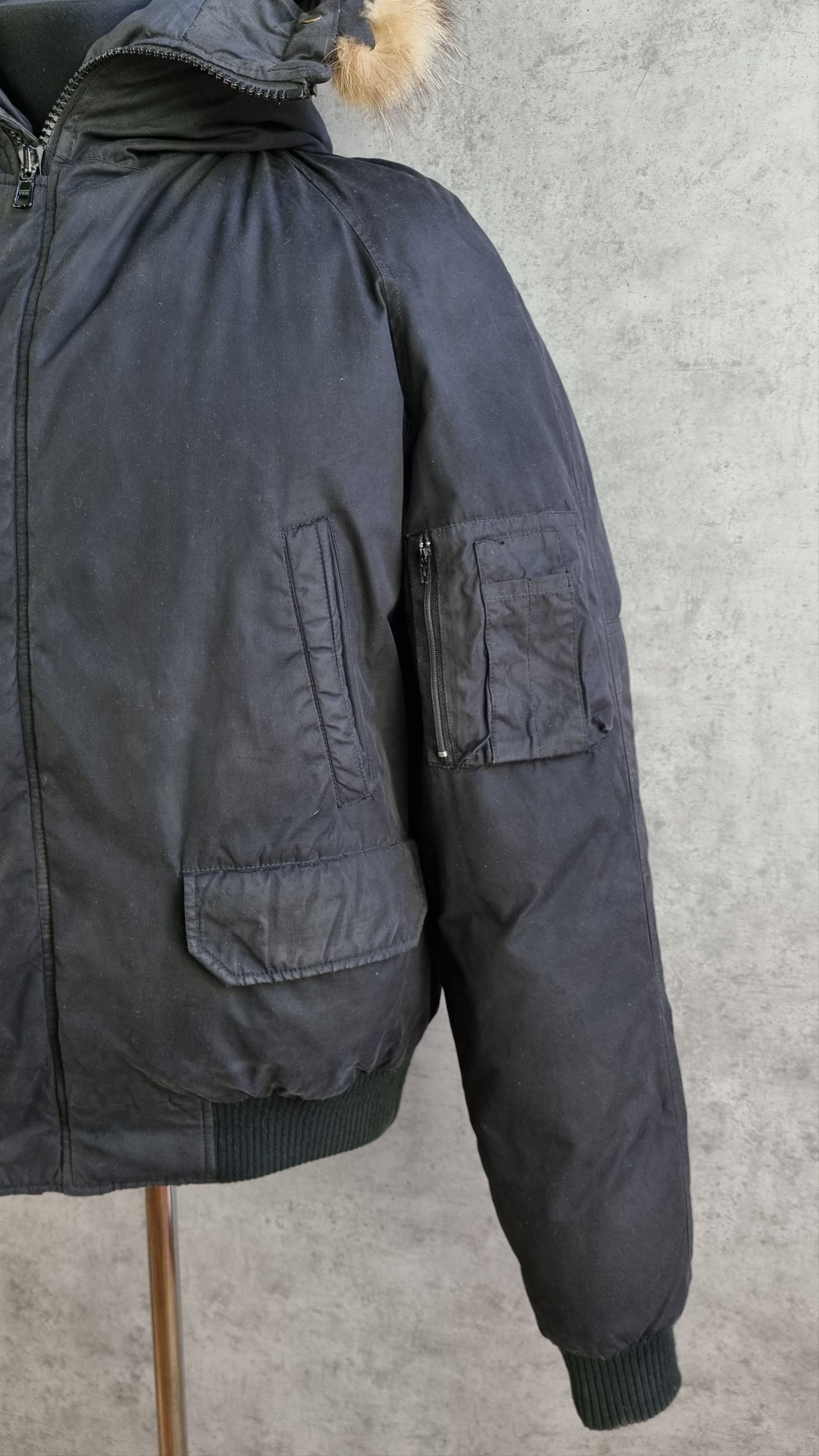 Marlboro × Marlboro Classics Vintage Marlboro Down Bomber Jacket Canada Goose style Size US L / EU 52-54 / 3 - 14 Thumbnail