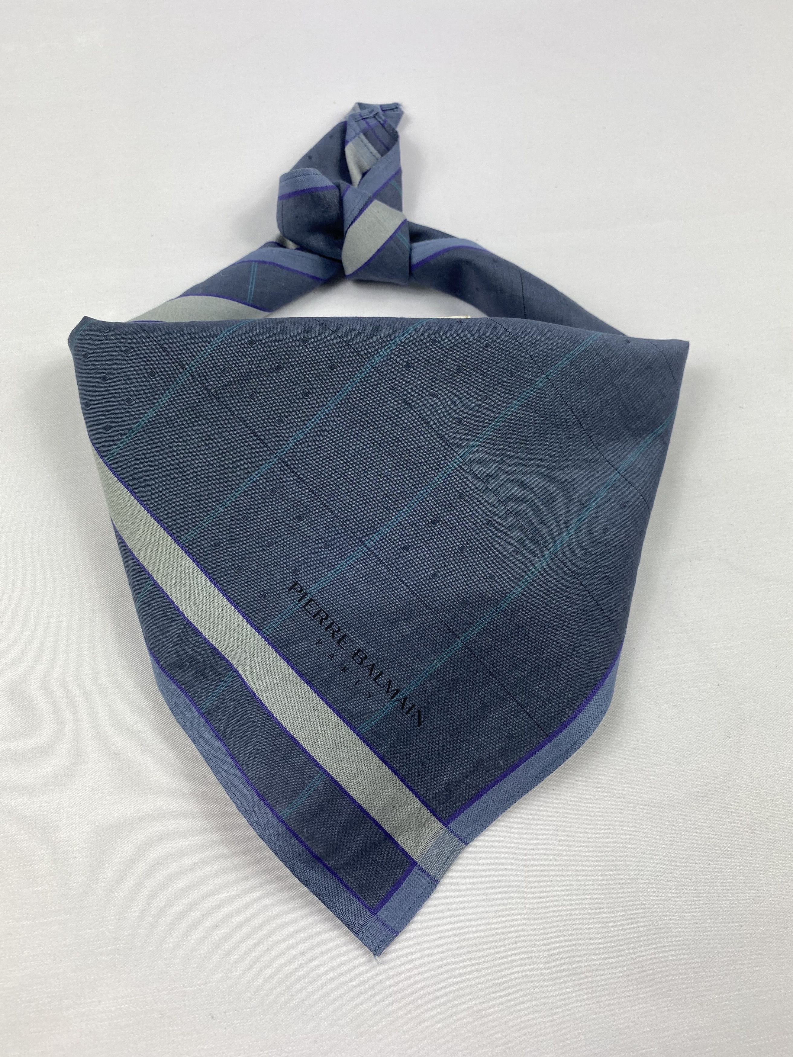 Pierre Balmain × Vintage Pierre Balmain Handkerchief / Bandana / Neckerchief Size ONE SIZE - 1 Thumbnail