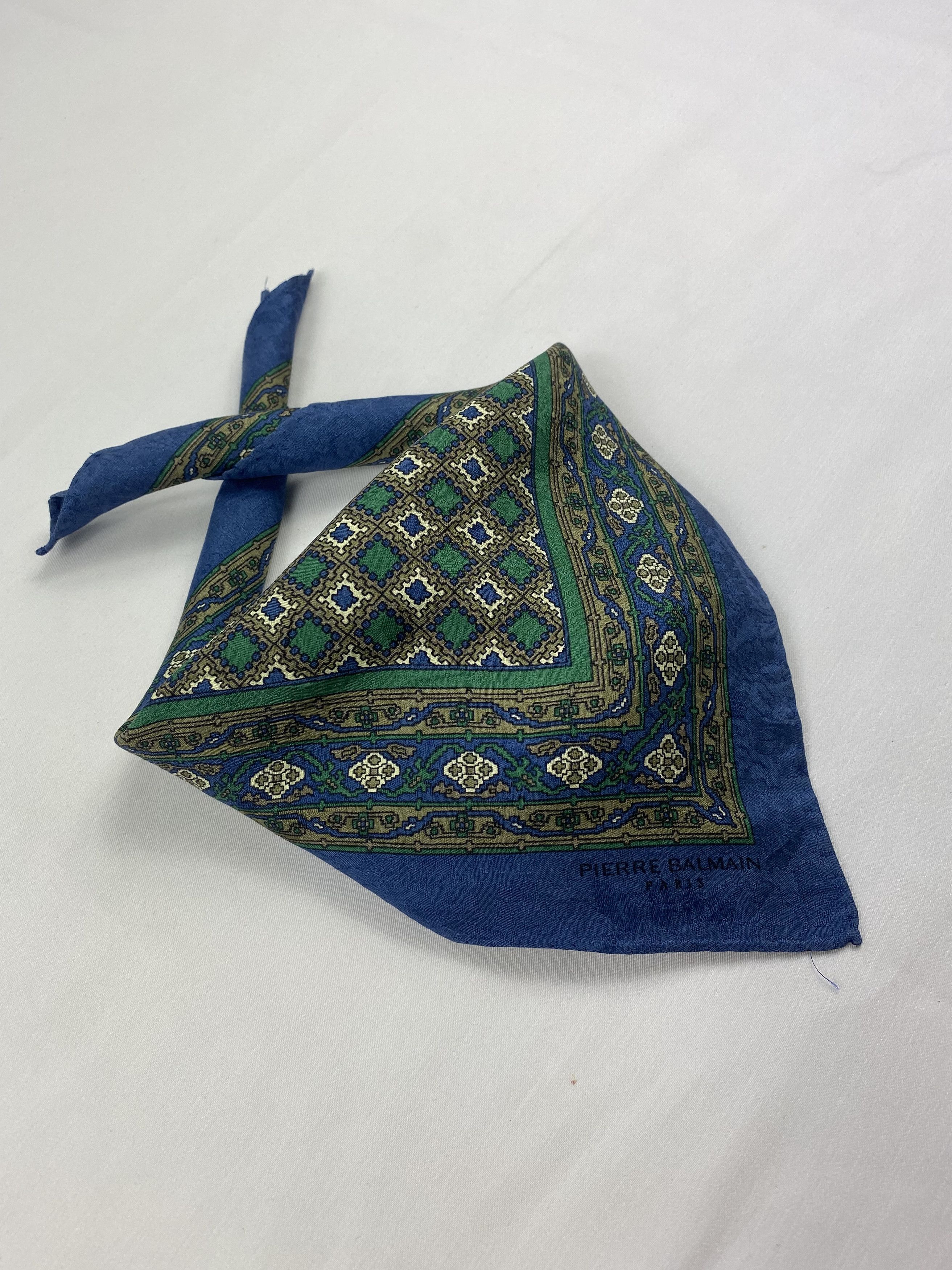 Pierre Balmain × Vintage Pierre Balmain Handkerchief / Bandana / Neckerchief Size ONE SIZE - 2 Thumbnail