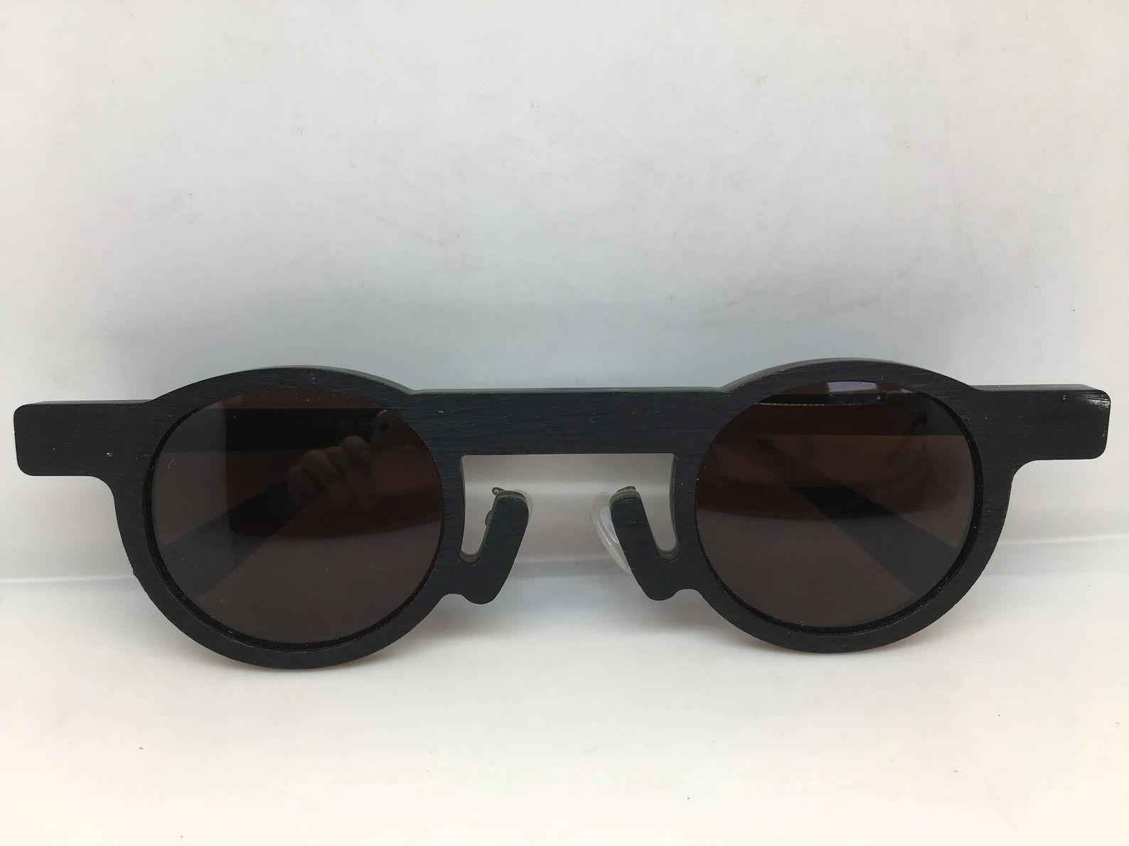 Vintage MOD AVANT GARDE JAPAN BLACK ROUND POWERBROKER SUNGLASSES Size ONE SIZE - 6 Thumbnail