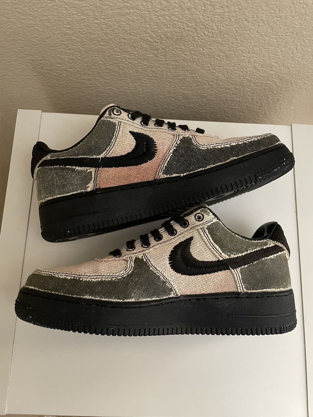 Nike × Stussy 1/1 Bleached Stussy Air Force 1 Black Size US 9 / EU 42 - 5 Thumbnail