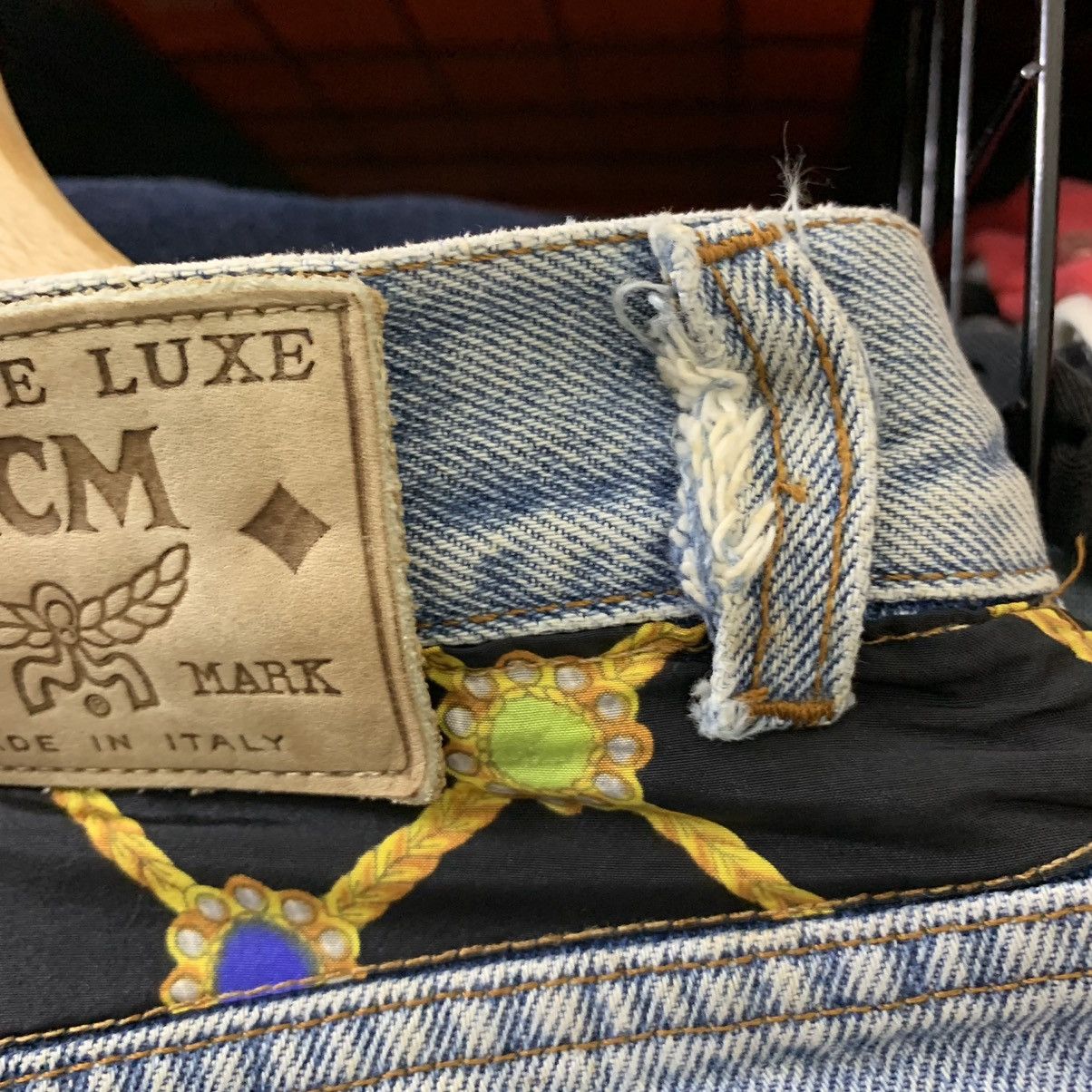 Designer × MCM × Vintage VINTAGE MCM POCKET BIG LOGO DISTRESS JEAN Size US 28 / EU 44 - 13 Thumbnail