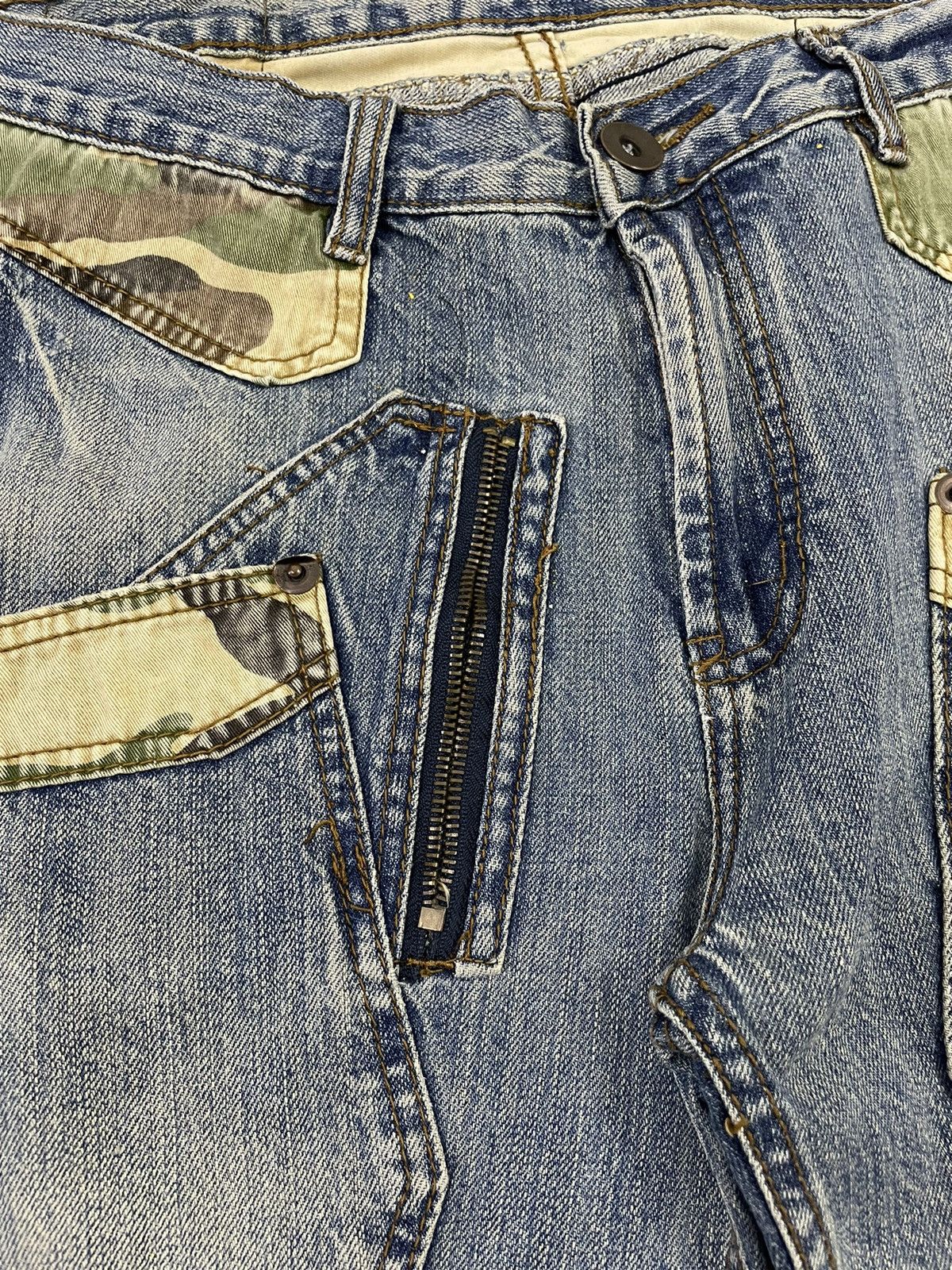 In The Attic × Japanese Brand × PPFM Vintage Japanese Bush Pants Camo Distressed Size US 31 - 10 Thumbnail