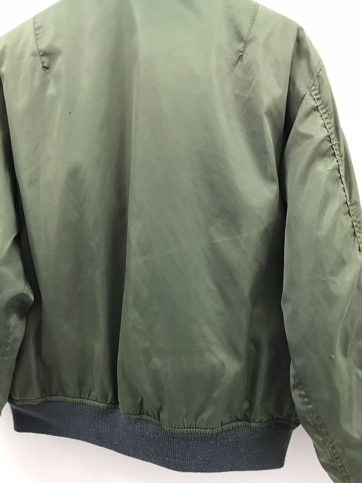 Vintage Vintage Phantom Military Bomber Jacket Sun Faded Size US L / EU 52-54 / 3 - 4 Thumbnail