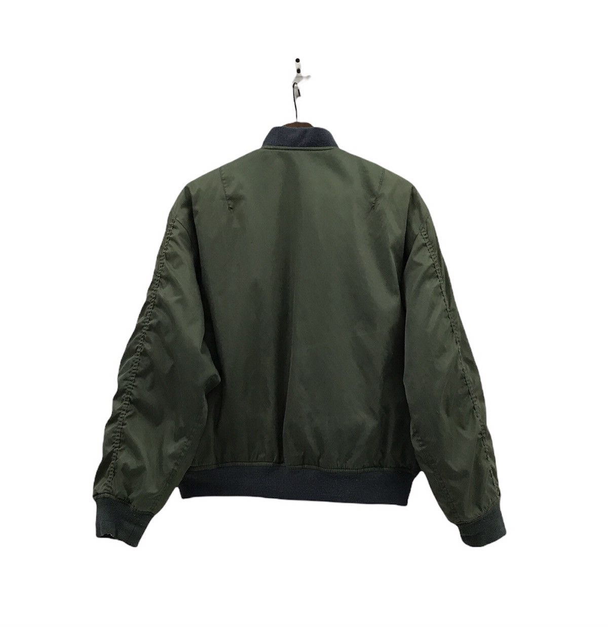 Vintage Vintage Phantom Military Bomber Jacket Sun Faded Size US L / EU 52-54 / 3 - 3 Thumbnail