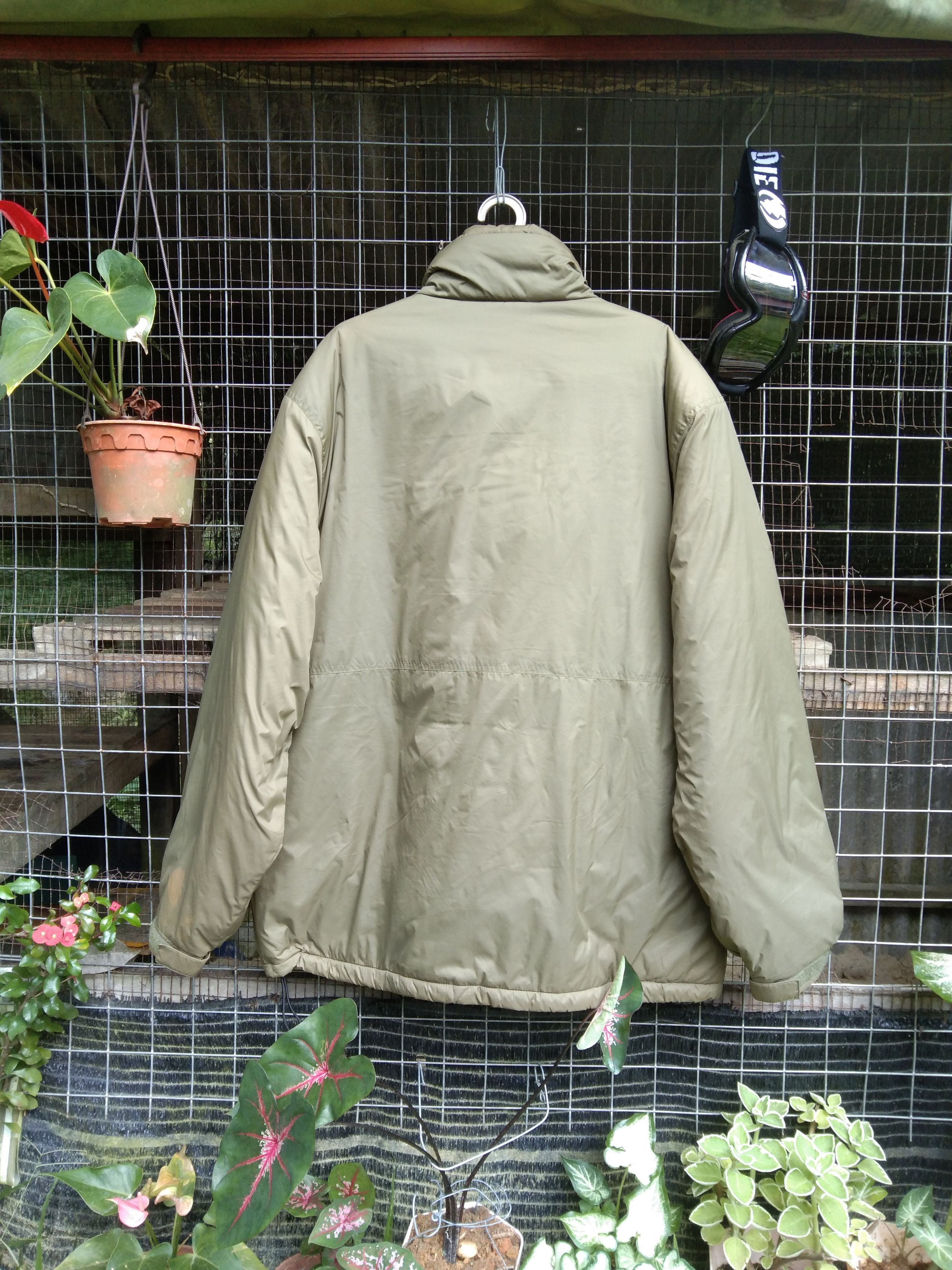 Japanese Brand × Uniqlo UNIQLO DOWN JACKET( SUNFADED) Size US XL / EU 56 / 4 - 7 Thumbnail