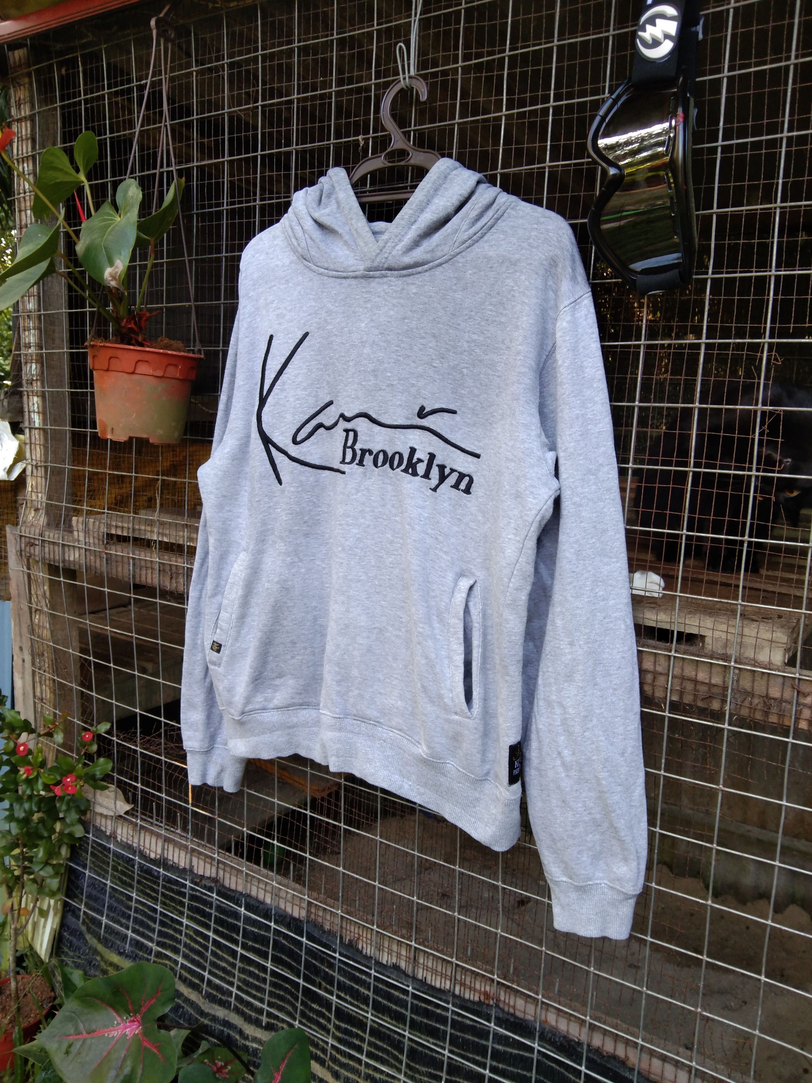 Designer × Karl Kani KARL KANI BROOKLYN EMBROIDERY SWEATSHIRT HOODIE Size US M / EU 48-50 / 2 - 2 Thumbnail