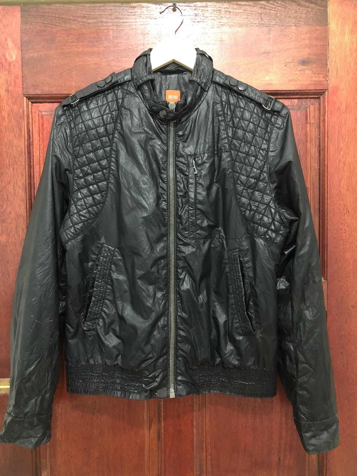 Hugo Boss Hugo Boss Bomber Jacket Quilted Design Size US S / EU 44-46 / 1 - 1 Thumbnail