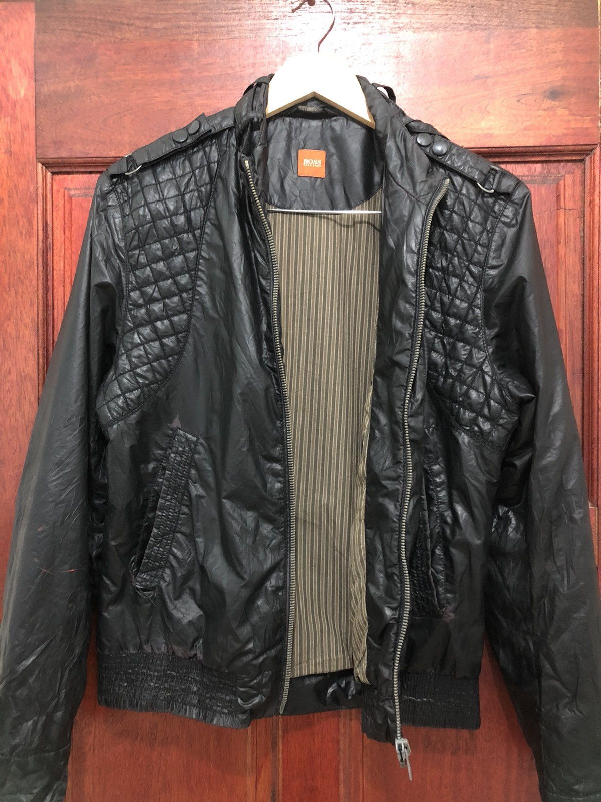 Hugo Boss Hugo Boss Bomber Jacket Quilted Design Size US S / EU 44-46 / 1 - 3 Thumbnail