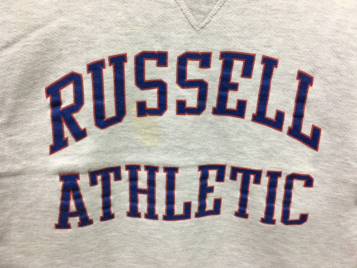 Russell Athletic × Vintage Vintage Russell Athletic Big Logo Sweatshirt Size US S / EU 44-46 / 1 - 3 Thumbnail