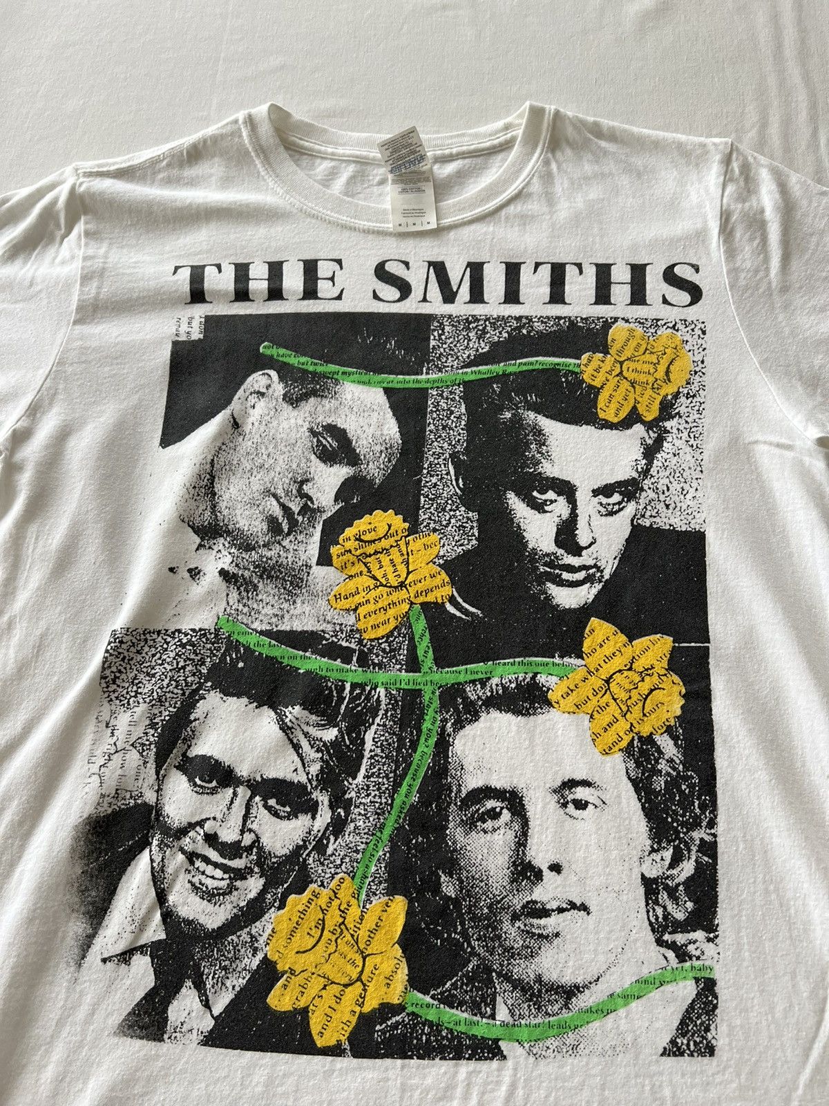Band Tees Vintage 2000s The Smiths White Tee (Stone Roses) Size US M / EU 48-50 / 2 - 4 Thumbnail