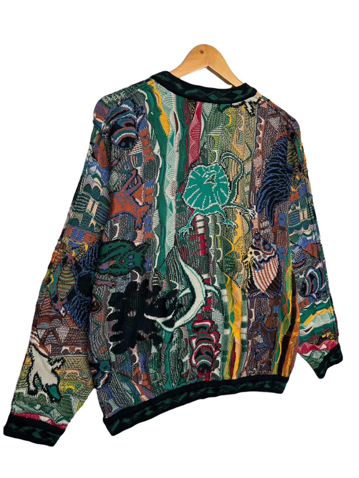 Coogi Vintage 90s Coogi Animal Knitwear Coogi Size M Size US M / EU 48-50 / 2 - 7 Thumbnail