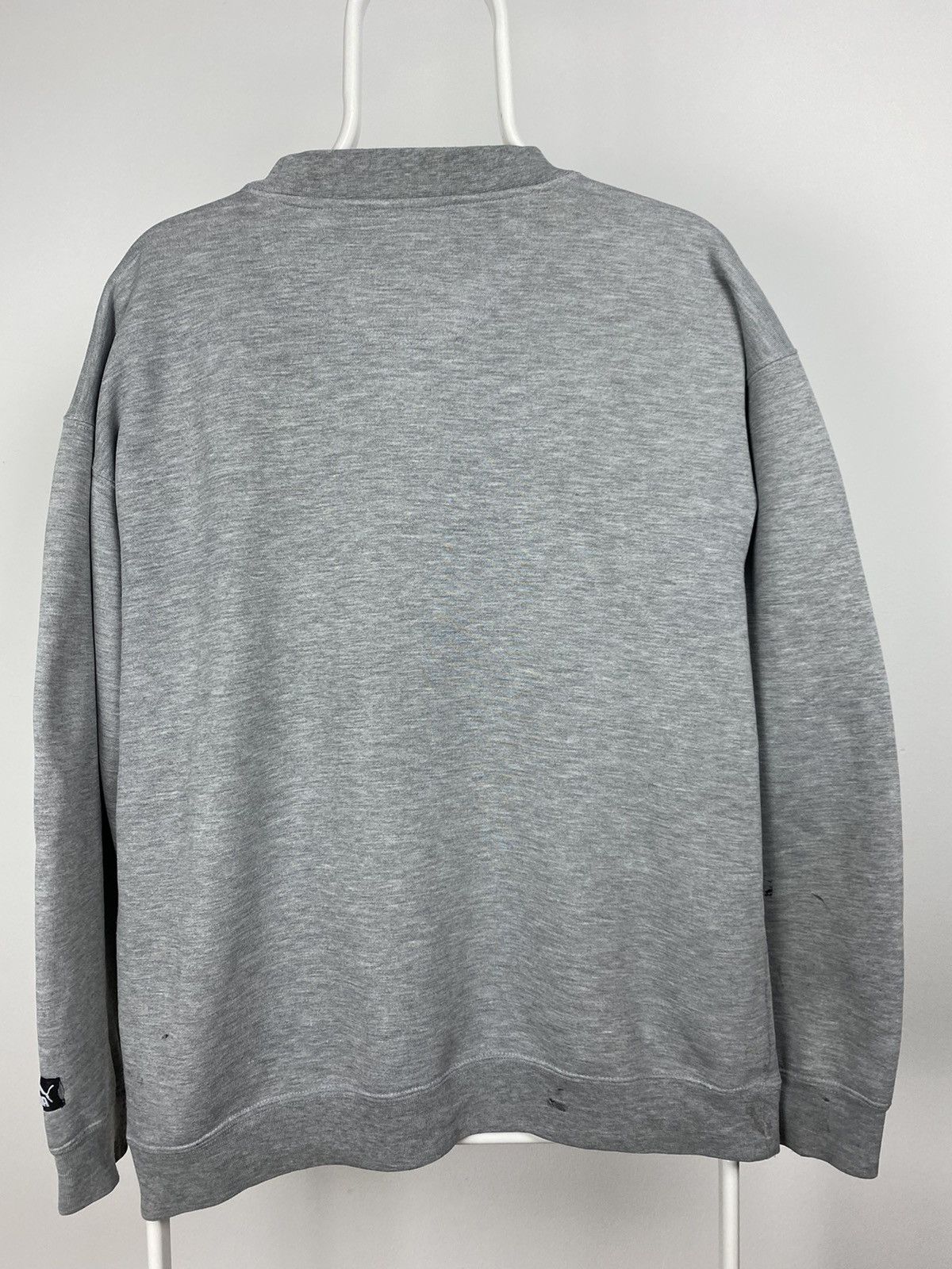 NBA New York Knicks vintage Puma grey sweatshirt NBA thrashed Size US M / EU 48-50 / 2 - 9 Thumbnail