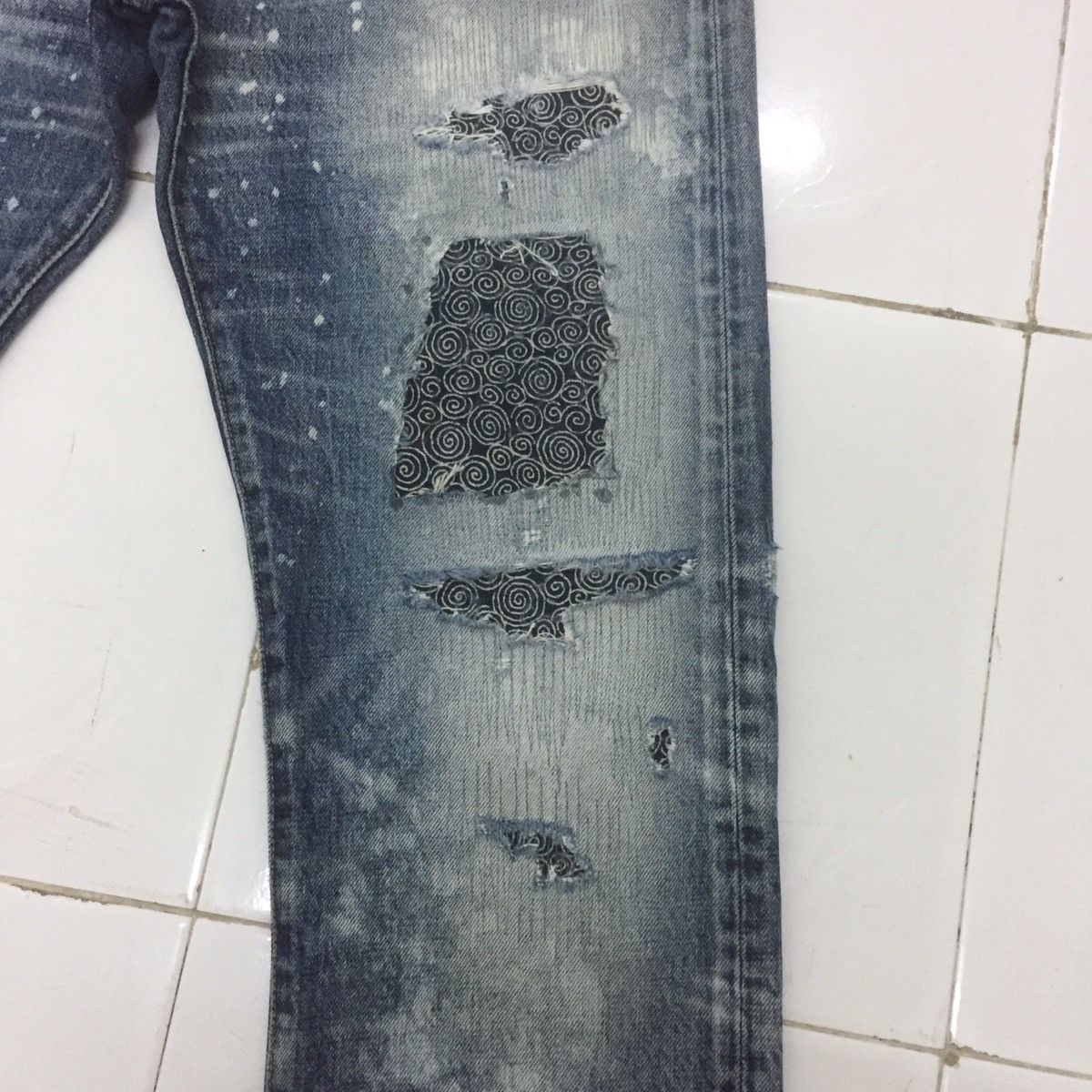 Japanese Brand Japanese jeans distressed patchwork denim Kurt cobain style Size US 32 / EU 48 - 6 Thumbnail