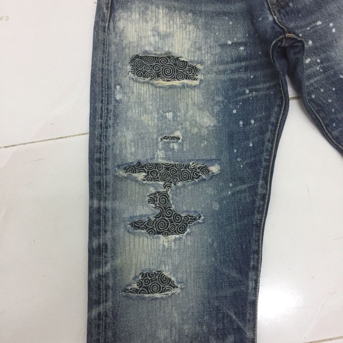 Japanese Brand Japanese jeans distressed patchwork denim Kurt cobain style Size US 32 / EU 48 - 5 Thumbnail