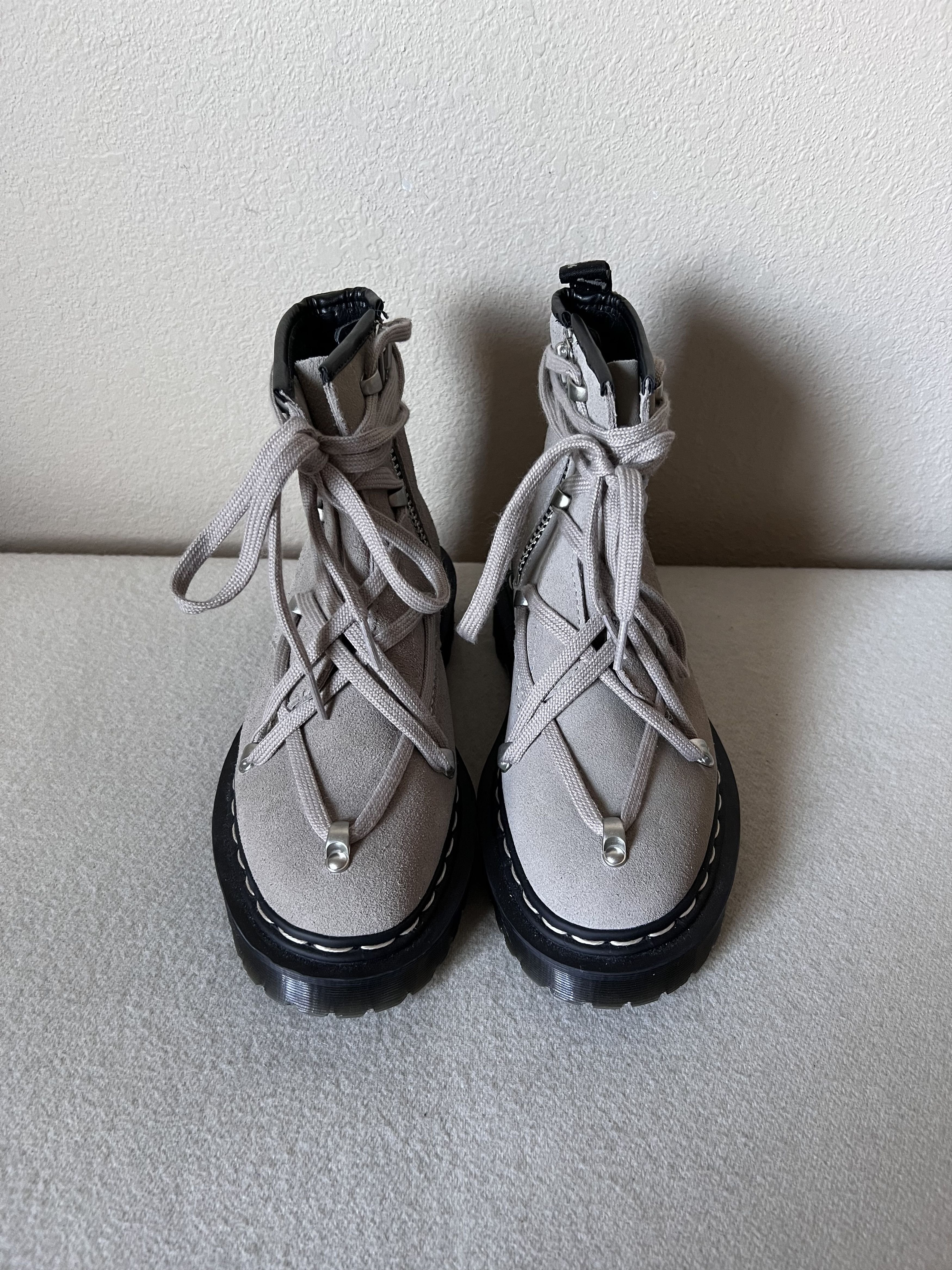 Dr. Martens × Rick Owens Rick Owens Dr. Martens 1460 Bex Suede Boots in Beige Size US 6 / IT 36 - 4 Thumbnail