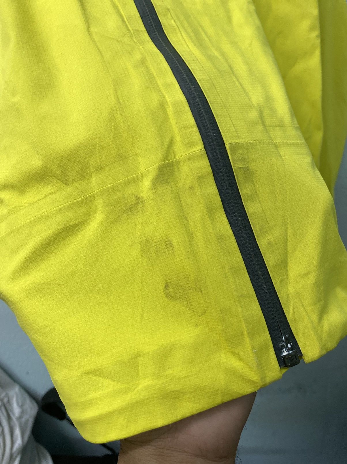 L.L. Bean L.L. Bean Mountain Nylon Jacket Waterproof Size US M / EU 48-50 / 2 - 6 Thumbnail