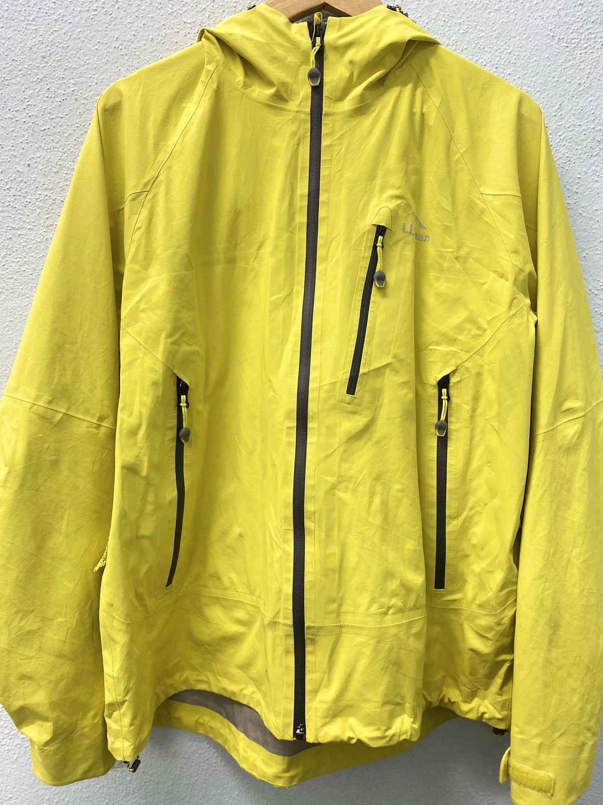 L.L. Bean L.L. Bean Mountain Nylon Jacket Waterproof Size US M / EU 48-50 / 2 - 3 Thumbnail