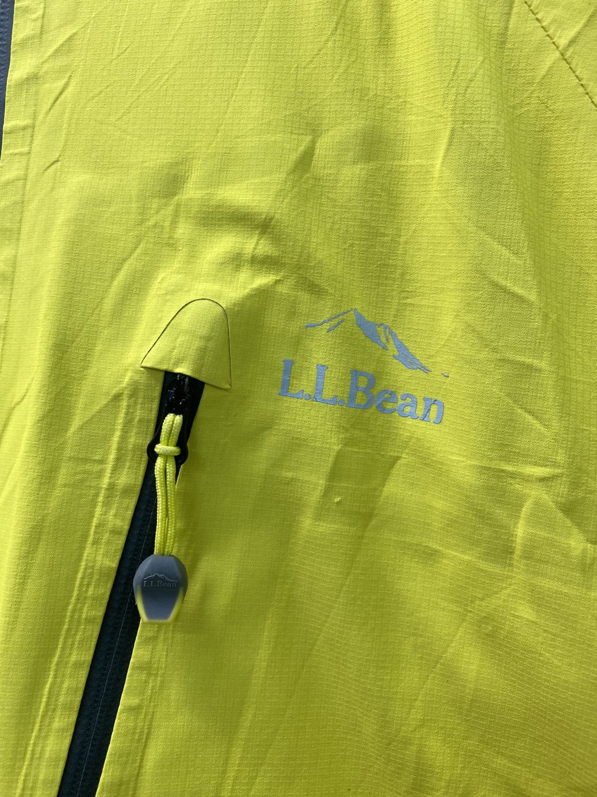 L.L. Bean L.L. Bean Mountain Nylon Jacket Waterproof Size US M / EU 48-50 / 2 - 2 Thumbnail