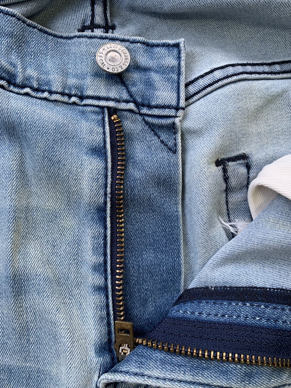 Levi's Vintage Clothing Levis 502 Faded Wash Denim Size US 35 - 7 Thumbnail