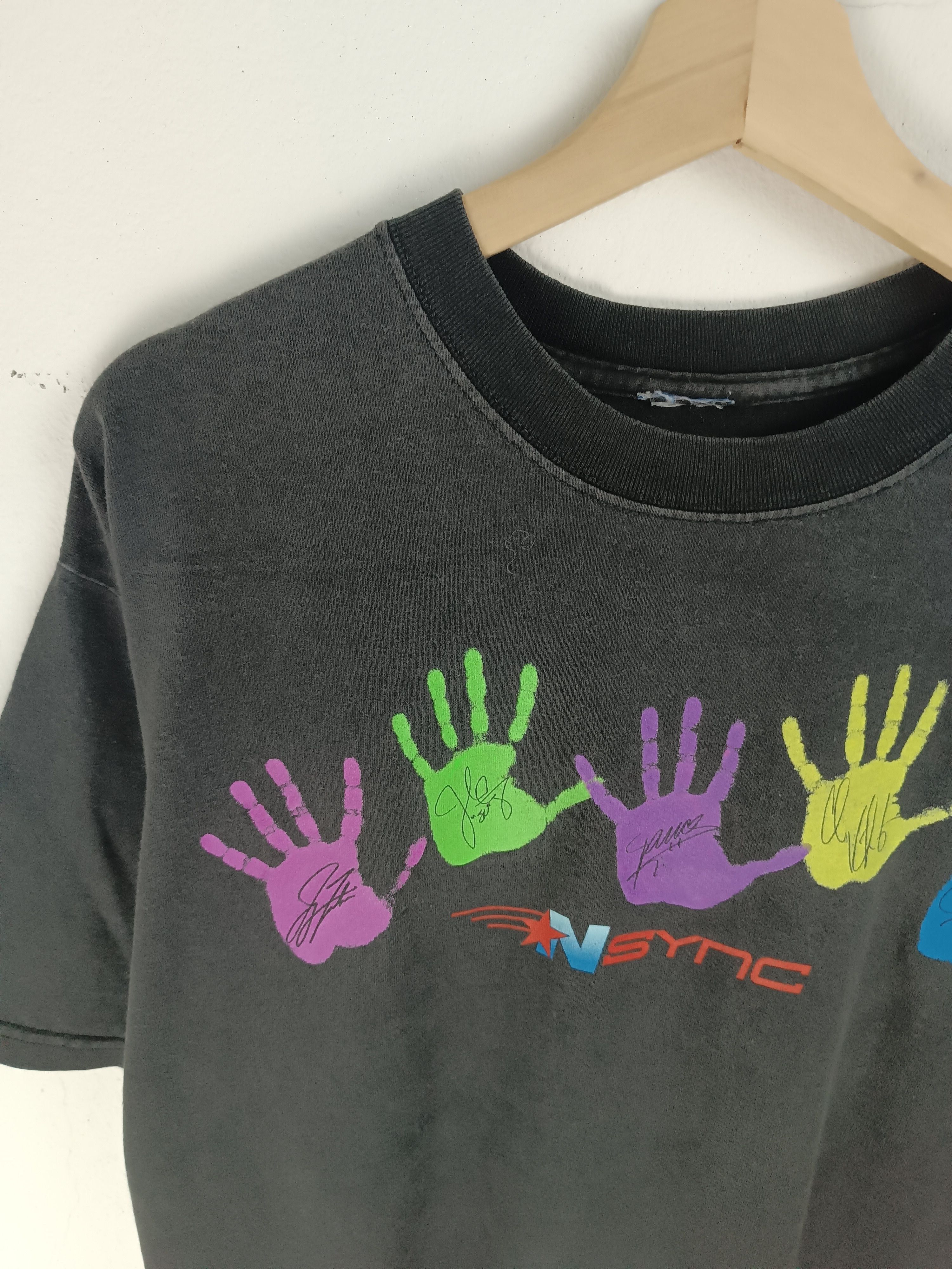 Band Tees VINTAGE Y2K NSYNC PLANET HOLLYWOOD (backstreet westlife) Size US L / EU 52-54 / 3 - 5 Thumbnail