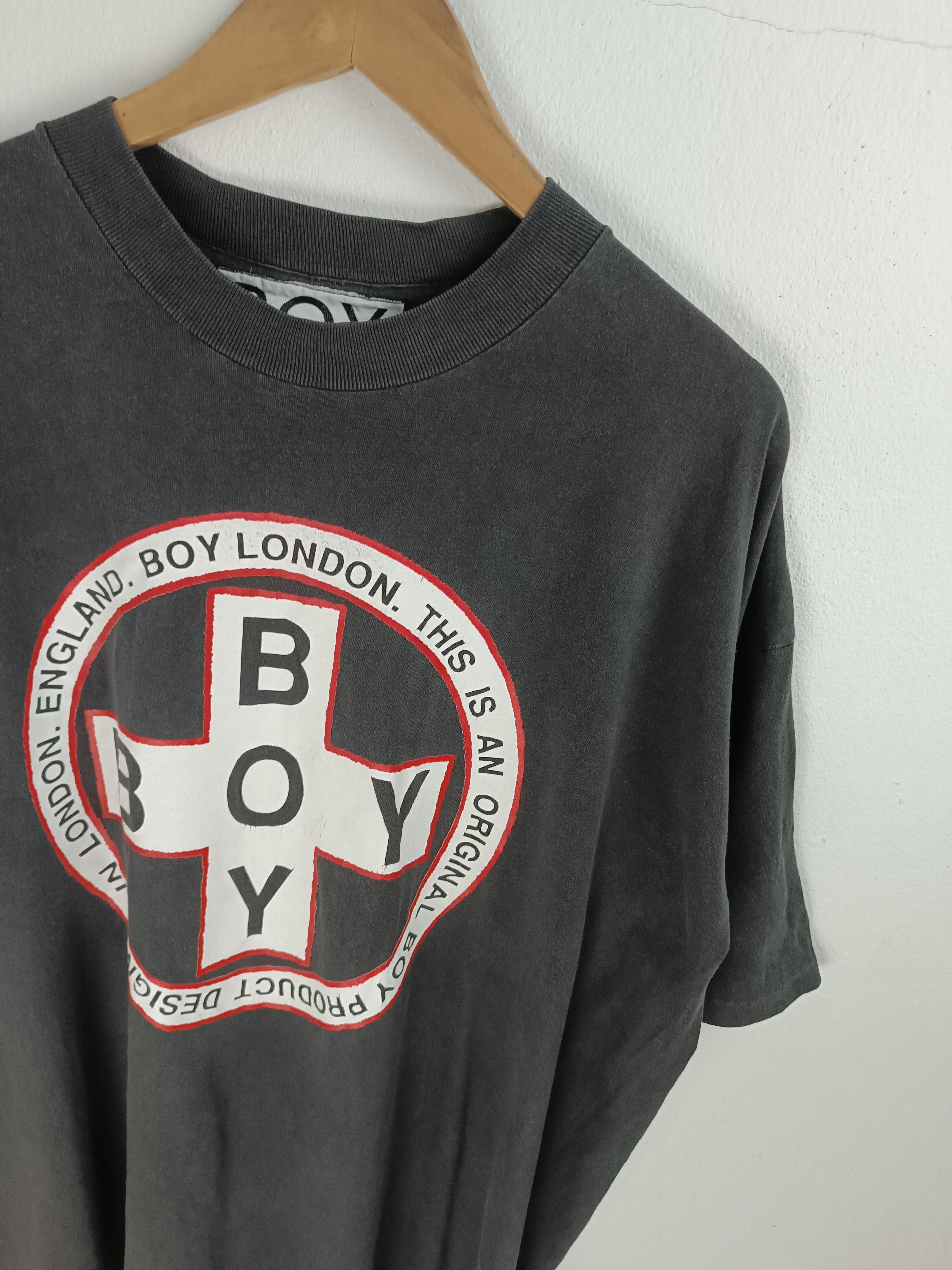Boy London 🔥RARE🔥VINTAGE 90'S BOY LONDON DISTRESSED TEE Size US XL / EU 56 / 4 - 8 Thumbnail