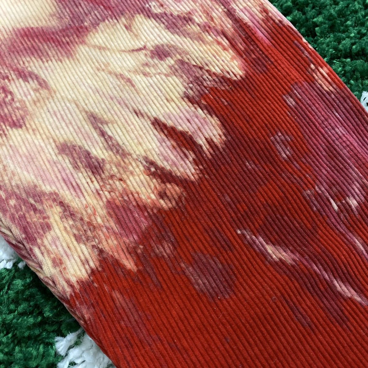 Gucci Gucci Bleached Tie-dye Corduroy Velvet Pants Size US 32 / EU 48 - 6 Thumbnail