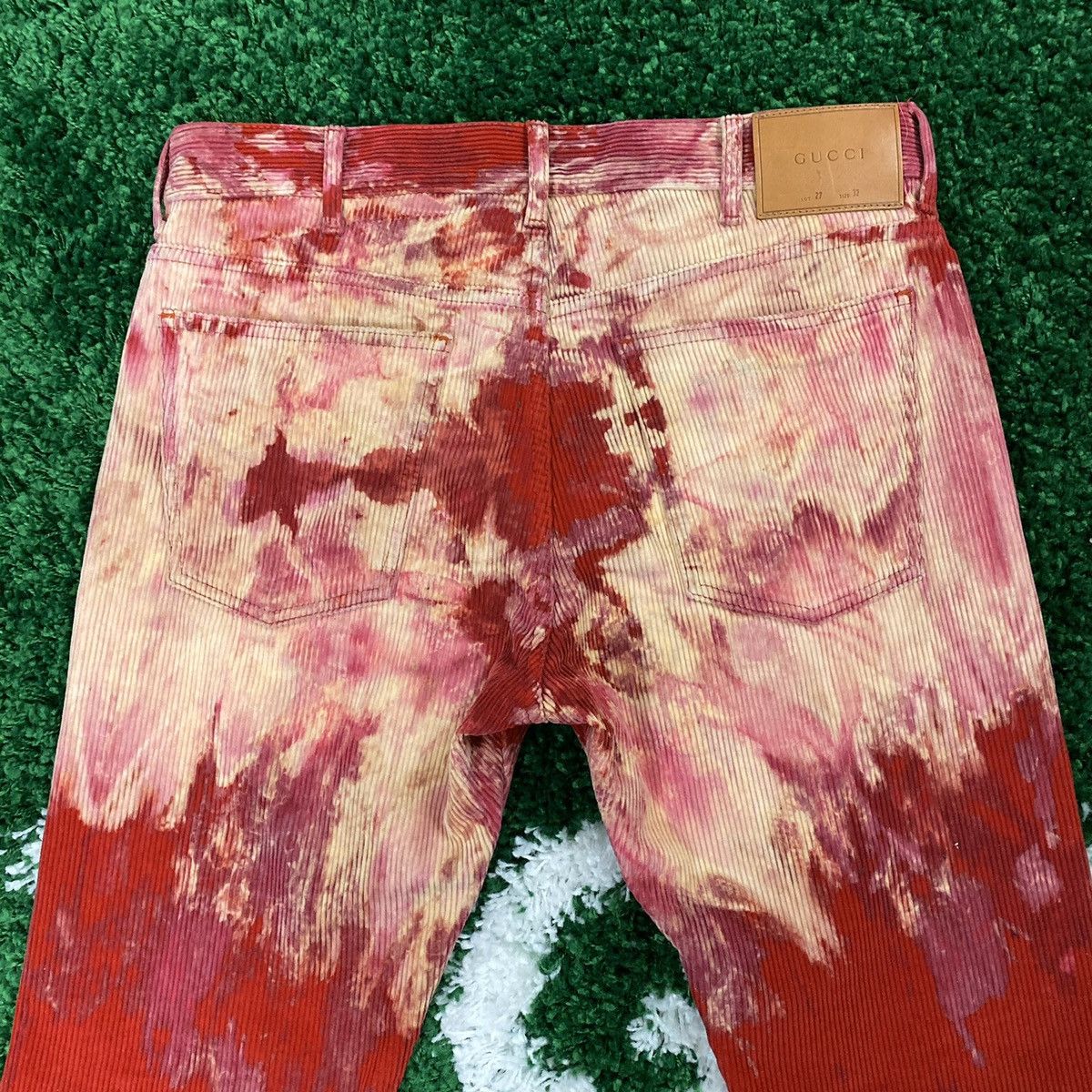 Gucci Gucci Bleached Tie-dye Corduroy Velvet Pants Size US 32 / EU 48 - 9 Thumbnail
