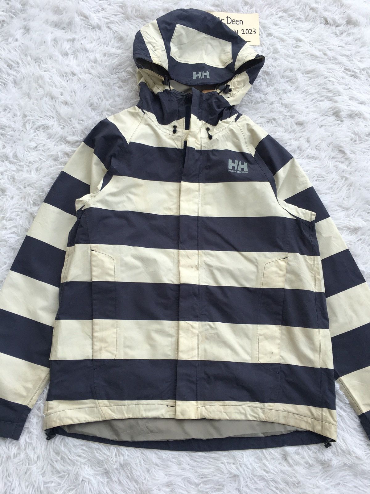 Helly Hansen Rare Helly Hansen Stripes Nylon Windbreaker Size US M / EU 48-50 / 2 - 5 Thumbnail