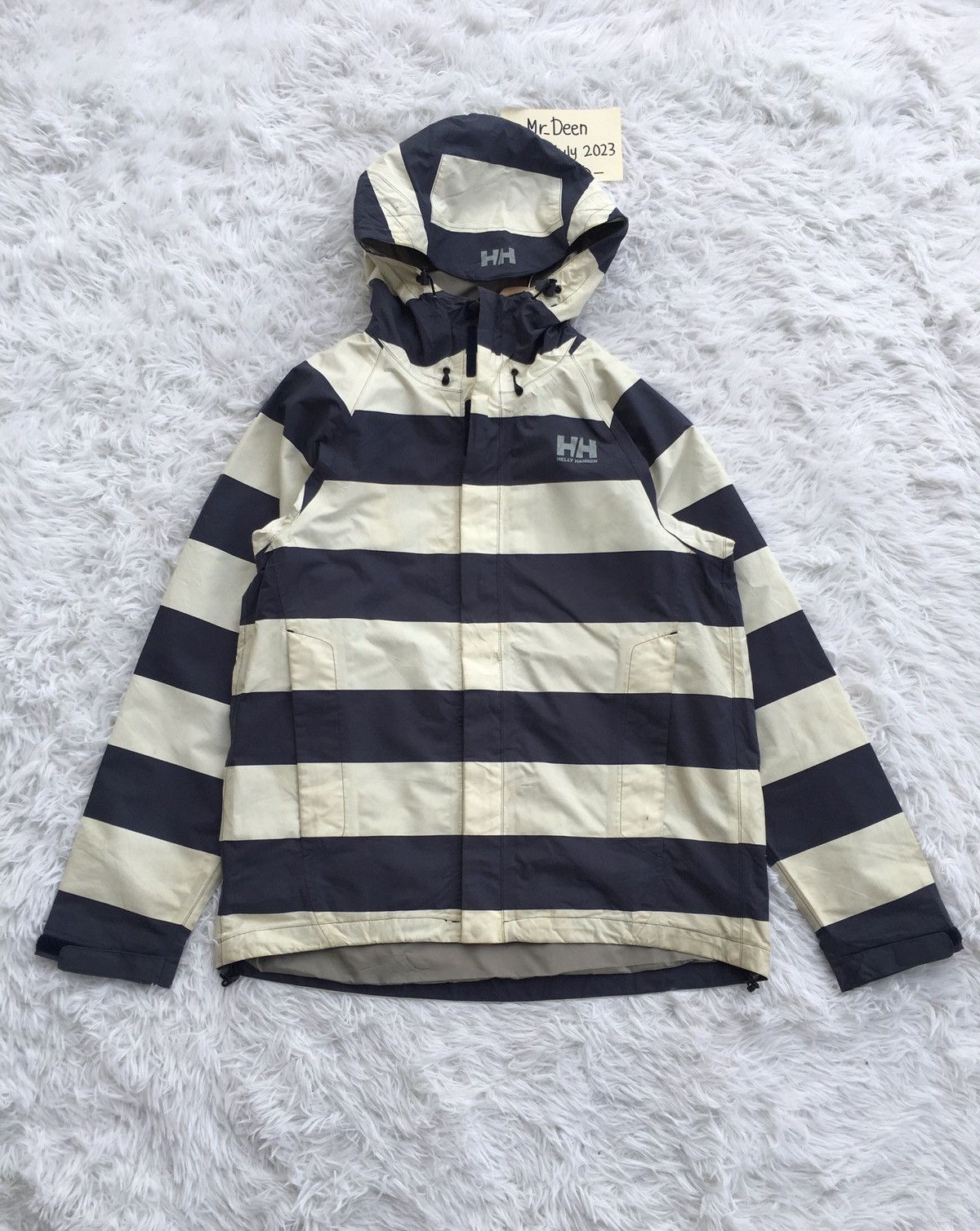 Helly Hansen Rare Helly Hansen Stripes Nylon Windbreaker Size US M / EU 48-50 / 2 - 2 Thumbnail