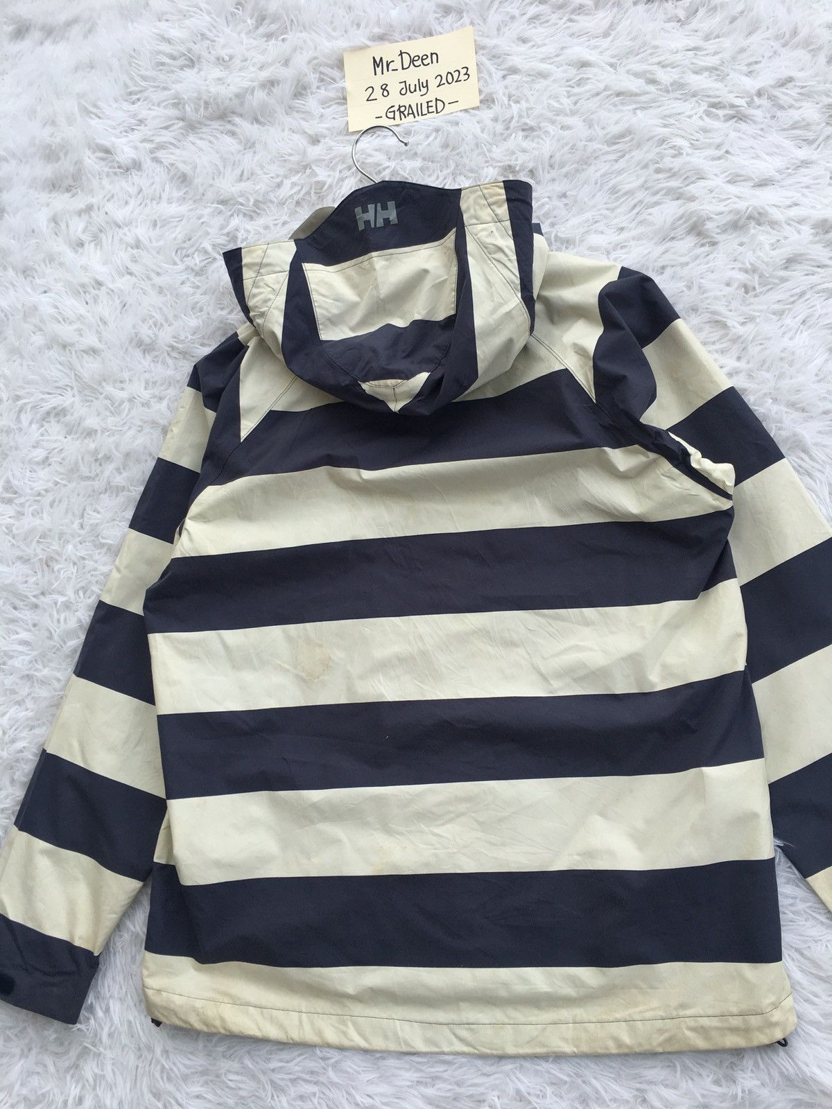 Helly Hansen Rare Helly Hansen Stripes Nylon Windbreaker Size US M / EU 48-50 / 2 - 17 Thumbnail