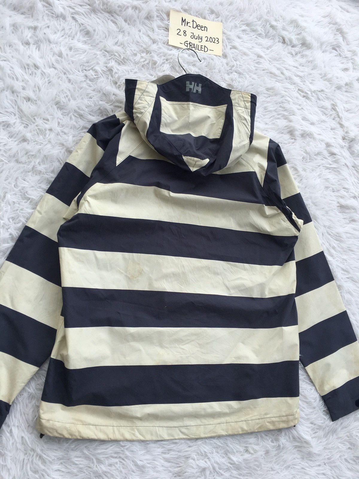 Helly Hansen Rare Helly Hansen Stripes Nylon Windbreaker Size US M / EU 48-50 / 2 - 16 Thumbnail