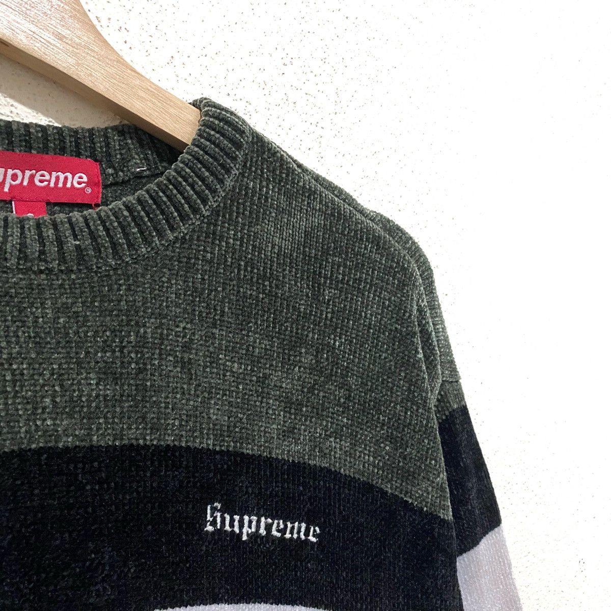 Supreme Supreme Knitwear Striped Embroidery Logos Swearshirt Size US S / EU 44-46 / 1 - 2 Thumbnail