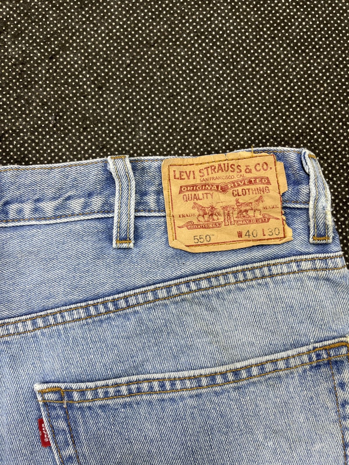 Levi's Light Wash Vintage Levis 550 Jeans - J475 Size US 41 - 10 Thumbnail