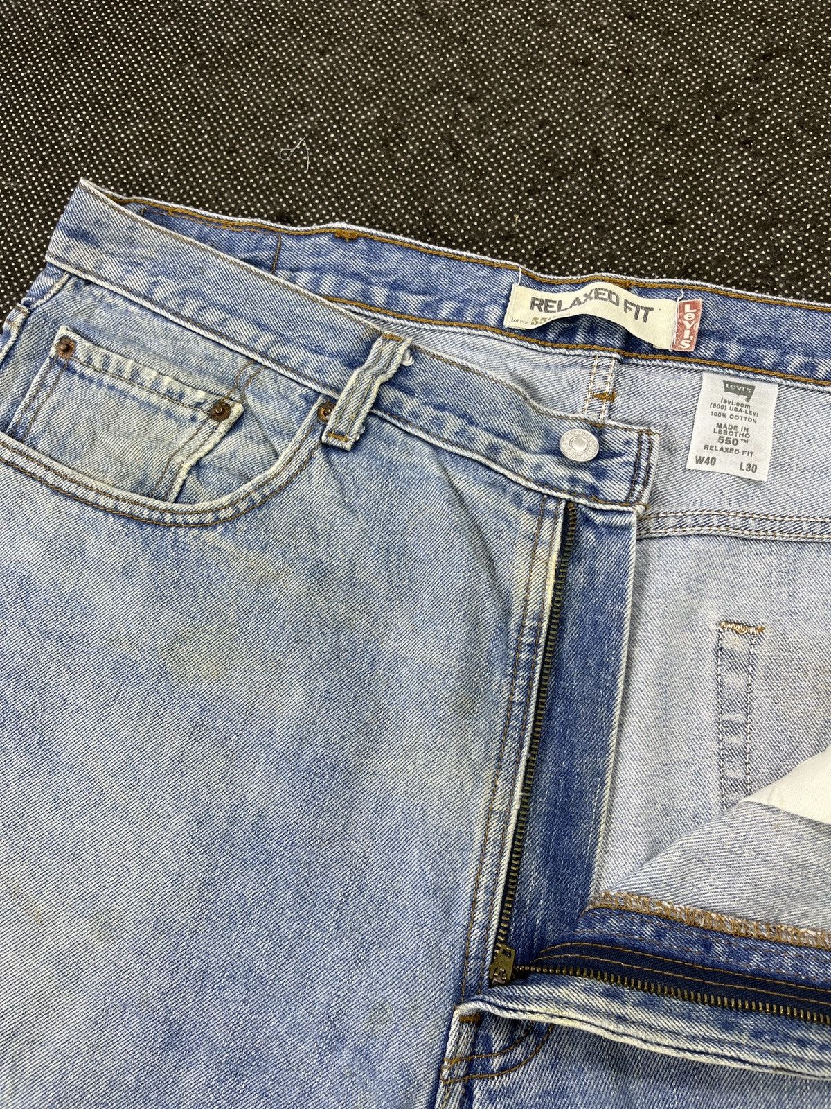 Levi's Light Wash Vintage Levis 550 Jeans - J475 Size US 41 - 7 Thumbnail