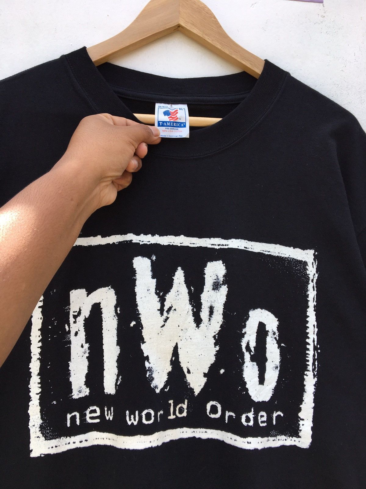 Vintage Vintage 90s Wrestling - New World Order Big Logo T-Shirt Size US XL / EU 56 / 4 - 7 Thumbnail