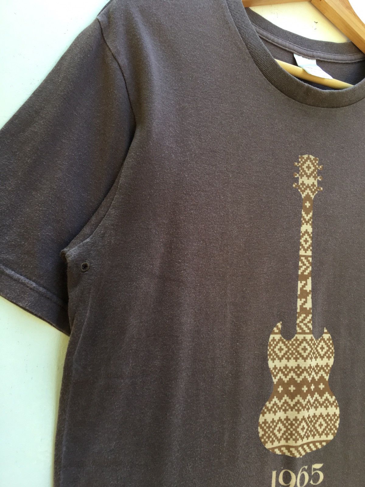 Number (N)ine Number (N)ine Nowhere Man Guitar Tshirt Size US M / EU 48-50 / 2 - 6 Thumbnail