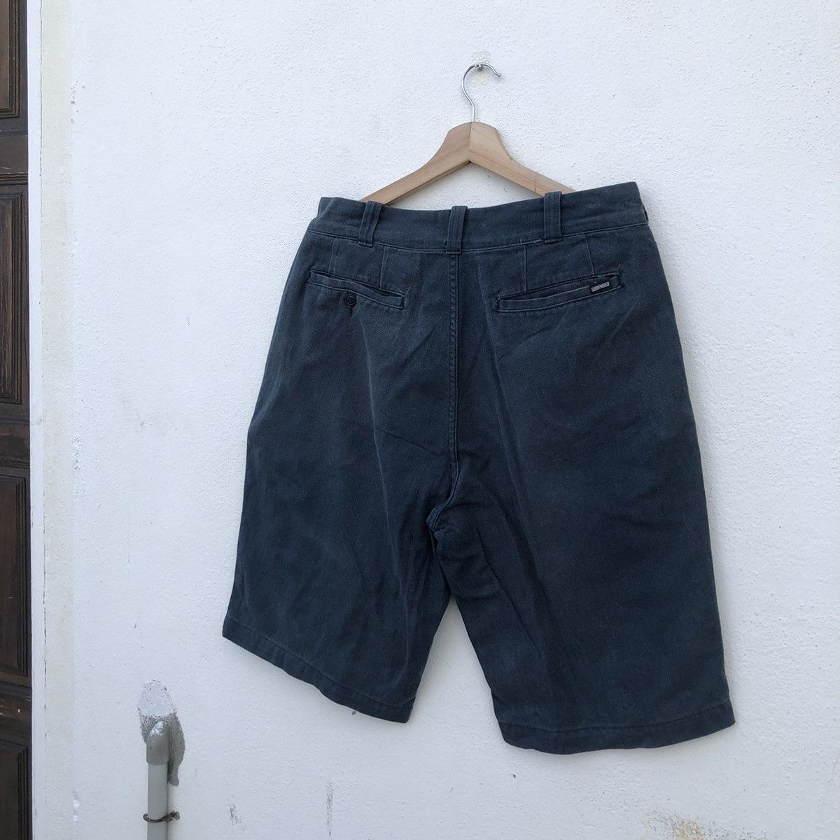 Good Enough VINTAGE GOOD ENOUGH SHORT PANTS Size US 31 - 8 Thumbnail